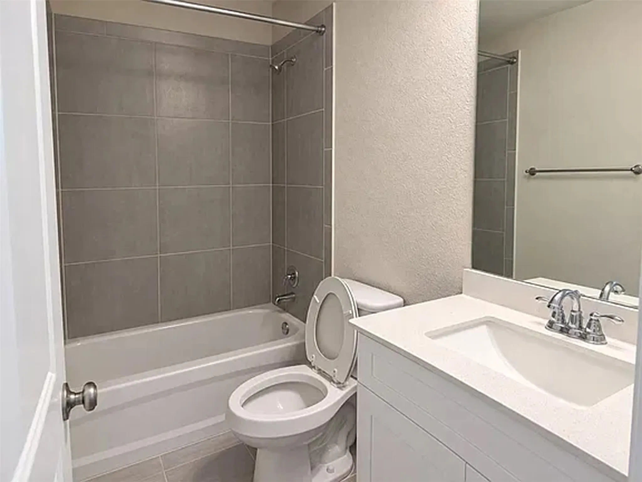 Townhouse For Rent in Collin County , 10631 Anna Island Drive, Frisco, Texas 75035, 3 Bedroom, 3 Bathroom, 2 Garage spaces, 1,657 Sqft, built in 2022, mls#21406966, Real Estate Agent in Frisco, Homes For Rent in Collin county, Homes For Rent in Frisco, Realtor in Frisco Texas, Real Estate Brokerage Independent Realty Texas, Luminita Cordes Realtor