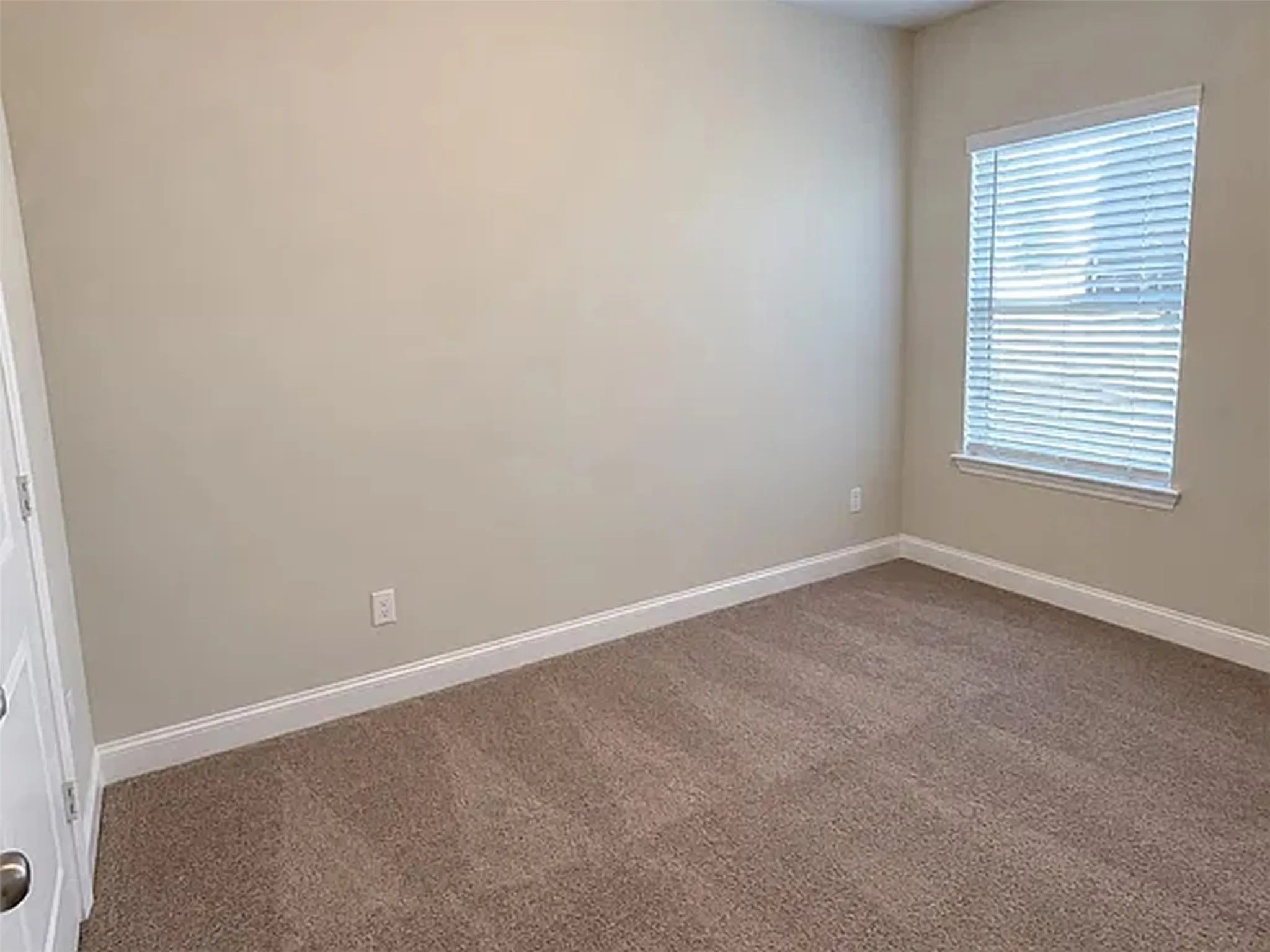 Townhouse For Rent in Collin County , 10631 Anna Island Drive, Frisco, Texas 75035, 3 Bedroom, 3 Bathroom, 2 Garage spaces, 1,657 Sqft, built in 2022, mls#21406966, Real Estate Agent in Frisco, Homes For Rent in Collin county, Homes For Rent in Frisco, Realtor in Frisco Texas, Real Estate Brokerage Independent Realty Texas, Luminita Cordes Realtor