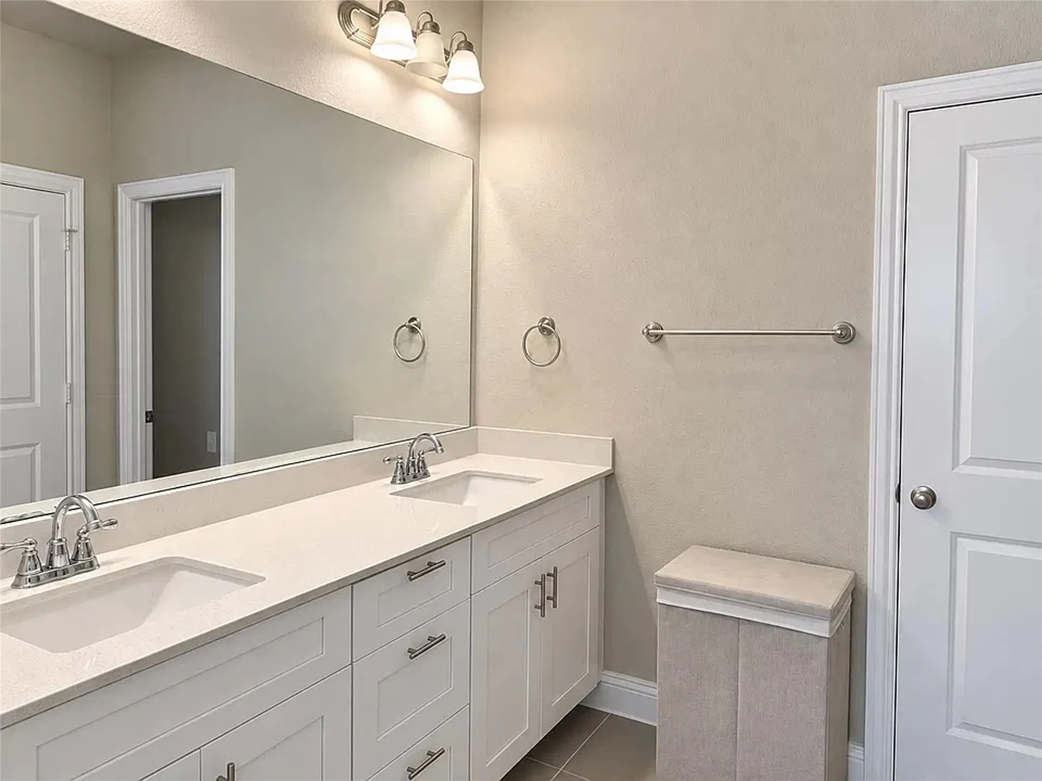 Townhouse For Rent in Collin County , 10631 Anna Island Drive, Frisco, Texas 75035, 3 Bedroom, 3 Bathroom, 2 Garage spaces, 1,657 Sqft, built in 2022, mls#21406966, Real Estate Agent in Frisco, Homes For Rent in Collin county, Homes For Rent in Frisco, Realtor in Frisco Texas, Real Estate Brokerage Independent Realty Texas, Luminita Cordes Realtor