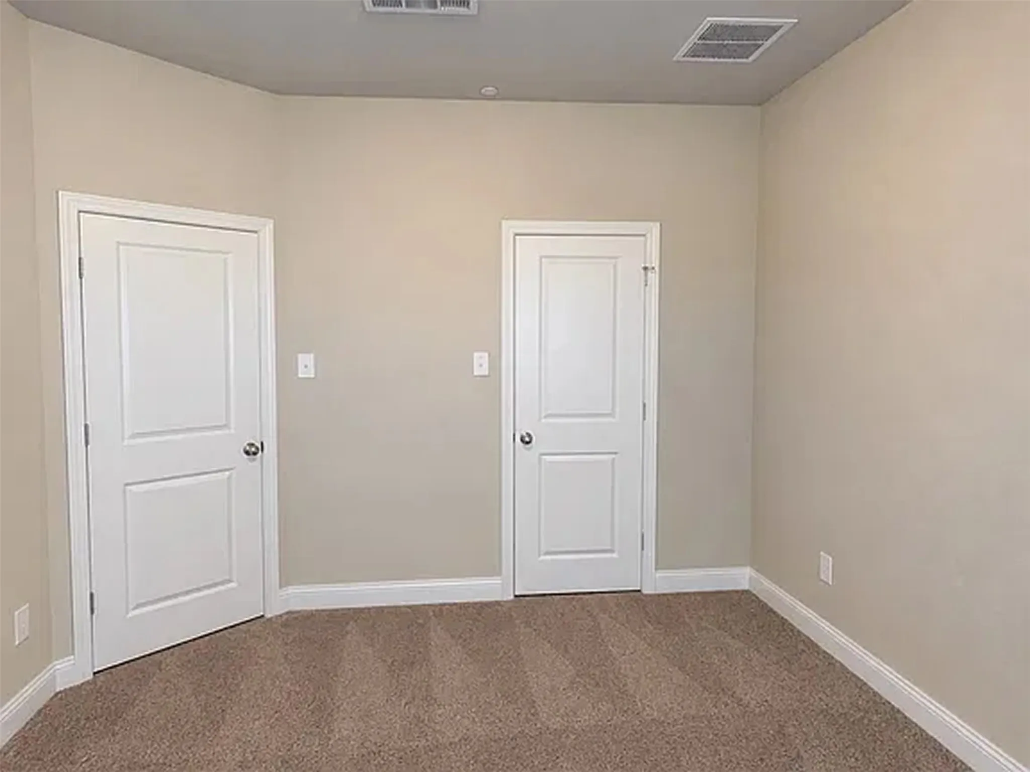 Townhouse For Rent in Collin County , 10631 Anna Island Drive, Frisco, Texas 75035, 3 Bedroom, 3 Bathroom, 2 Garage spaces, 1,657 Sqft, built in 2022, mls#21406966, Real Estate Agent in Frisco, Homes For Rent in Collin county, Homes For Rent in Frisco, Realtor in Frisco Texas, Real Estate Brokerage Independent Realty Texas, Luminita Cordes Realtor
