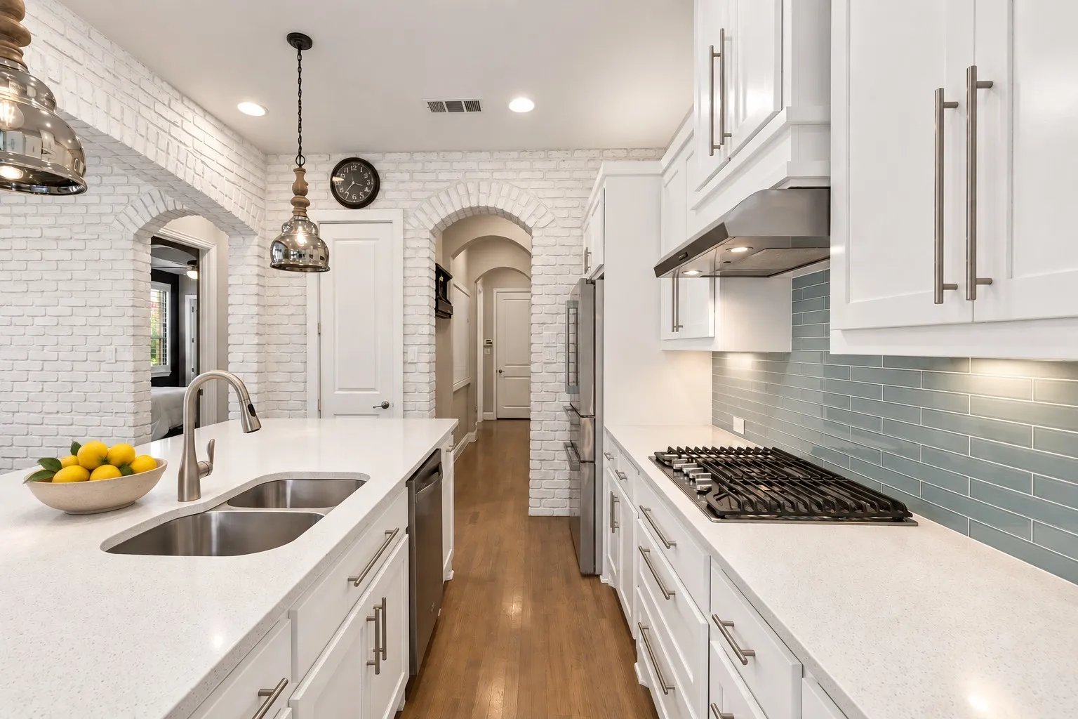 Virtually Whitened Brick Wall