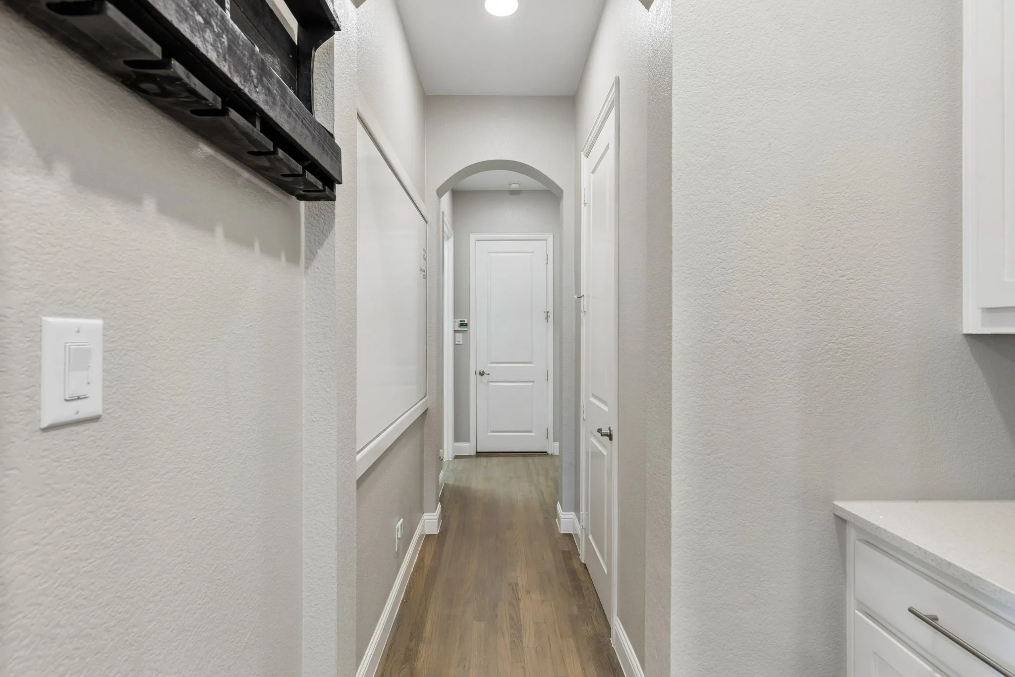 Single Family Residence For Sale in Collin County , 6920 Royal View Drive, Mc Kinney, Texas 75070, 4 Bedroom, 4 Bathroom, 2 Garage spaces, 2,457 Sqft, built in 2016, mls#21406845, Real Estate Agent in Mc Kinney, Homes For Sale in Collin county, Homes For Sale in Mc Kinney, Realtor in Mc Kinney Texas, Real Estate Brokerage Independent Realty Texas, Luminita Cordes Realtor