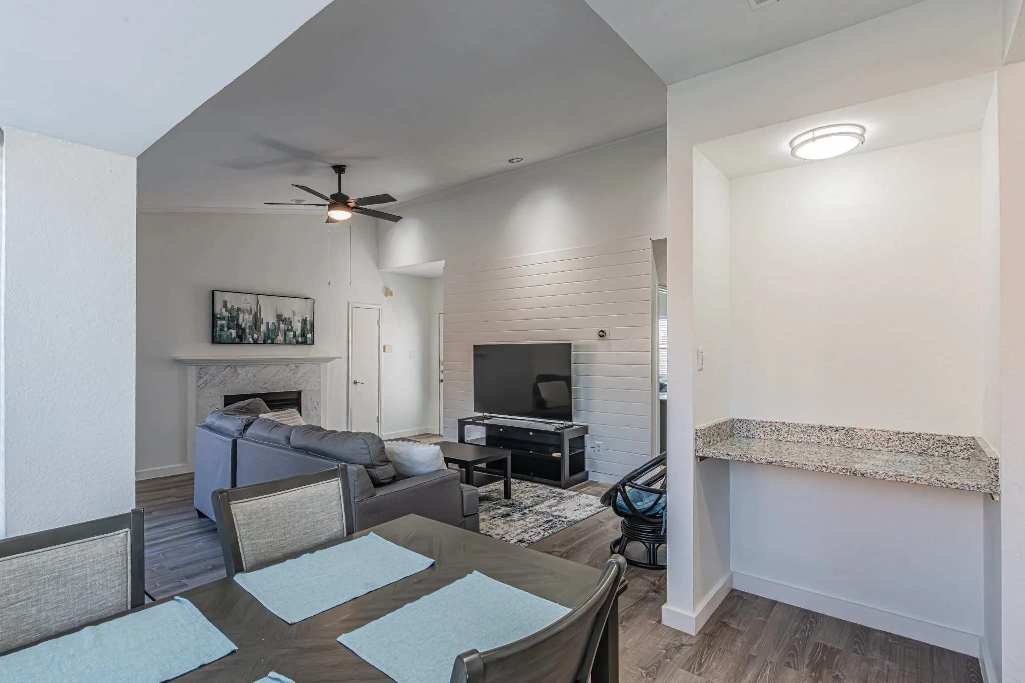 Condominium For Sale in Tarrant County , 411 Pebble Way 245, Arlington, Texas 76006, 2 Bedroom, 1 Bathroom, Garage spaces, 896 Sqft, built in 1983, mls#21406549, Real Estate Agent in Arlington, Homes For Sale in Tarrant county, Homes For Sale in Arlington, Realtor in Arlington Texas, Real Estate Brokerage Independent Realty Texas, Luminita Cordes Realtor