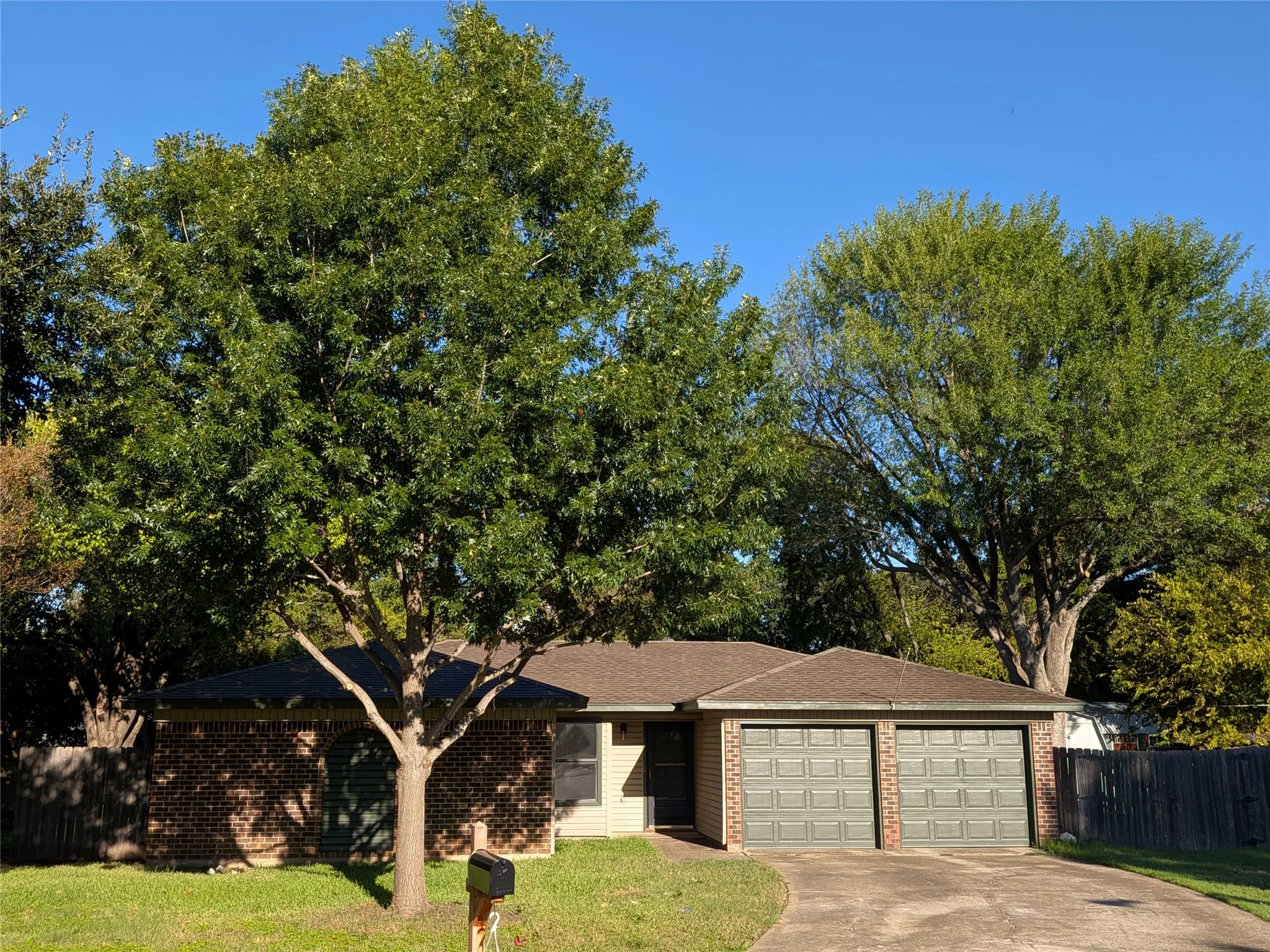 Single Family Residence For Sale