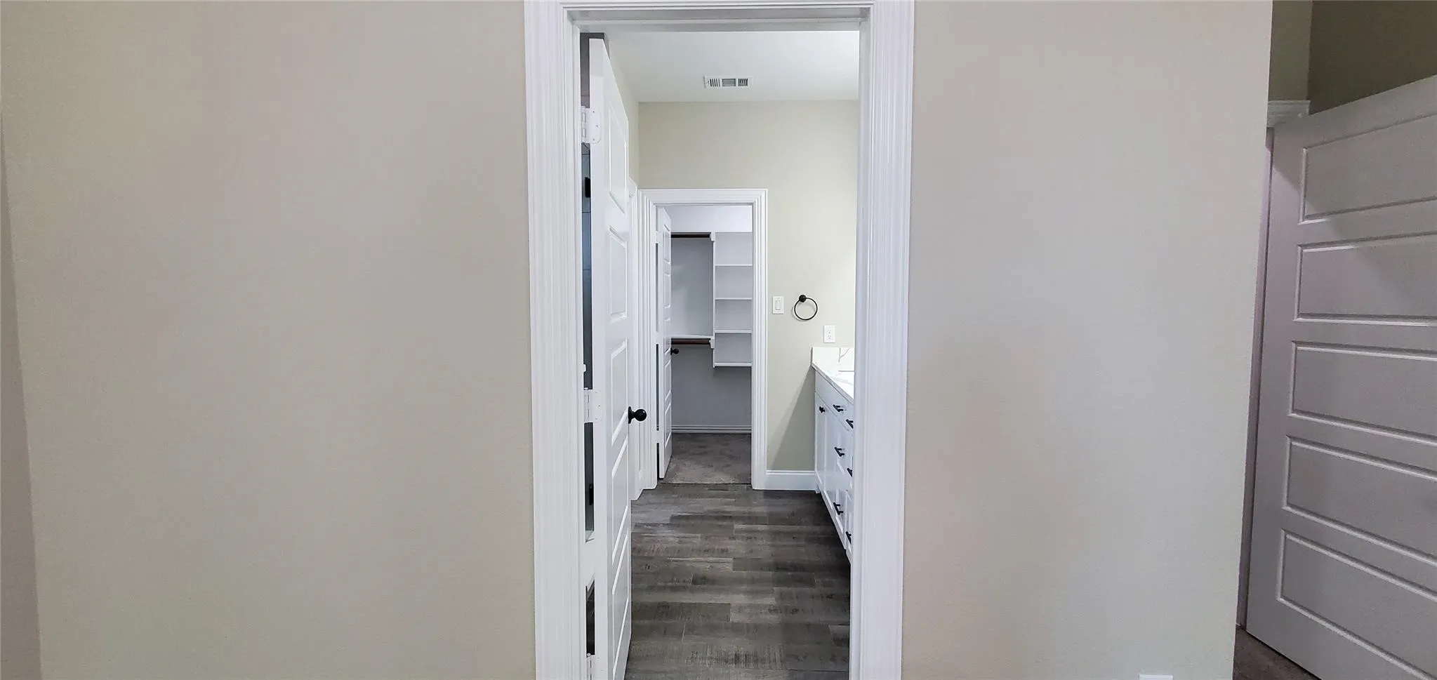 Single Family Residence For Rent in Dallas County , 2102 N O Connor Road, Irving, Texas 75061, 3 Bedroom, 3 Bathroom, 2 Garage spaces, 1,886 Sqft, built in 2022, mls#21406971, Real Estate Agent in Irving, Homes For Rent in Dallas county, Homes For Rent in Irving, Realtor in Irving Texas, Real Estate Brokerage Independent Realty Texas, Luminita Cordes Realtor