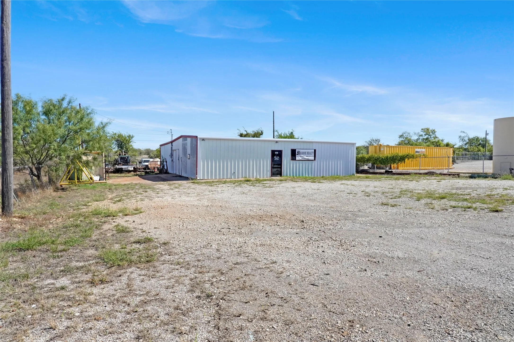 Warehouse For Sale in Jack County , 875 S Main Street, Jacksboro, Texas 76458, 0, 0, Garage spaces, 0 Sqft, built in 1980, mls#21406857, Real Estate Agent in Jacksboro, Homes For Sale in Jack county, Homes For Sale in Jacksboro, Realtor in Jacksboro Texas, Real Estate Brokerage Independent Realty Texas, Luminita Cordes Realtor