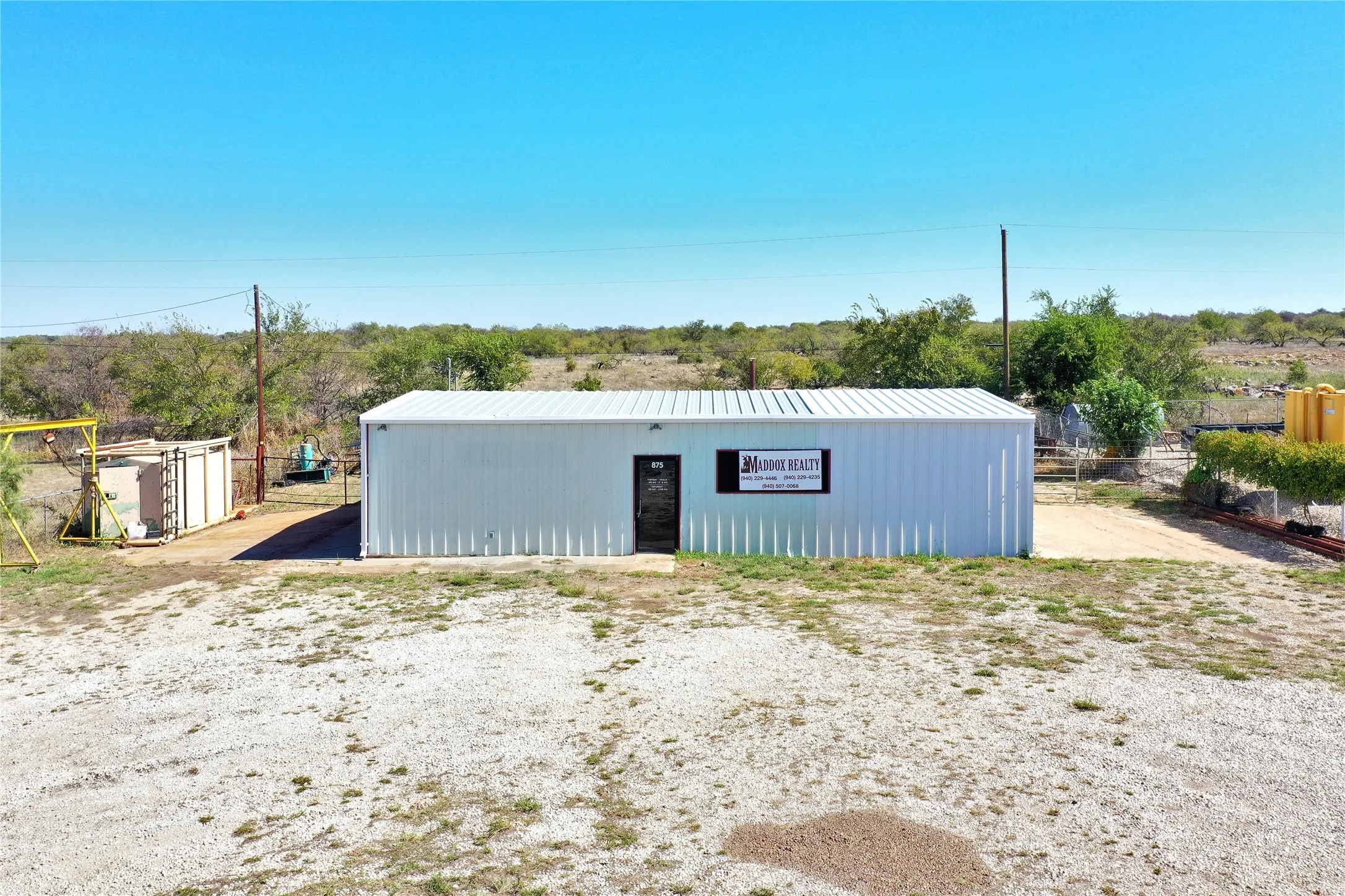 Warehouse For Sale in Jack County , 875 S Main Street, Jacksboro, Texas 76458, 0, 0, Garage spaces, 0 Sqft, built in 1980, mls#21406857, Real Estate Agent in Jacksboro, Homes For Sale in Jack county, Homes For Sale in Jacksboro, Realtor in Jacksboro Texas, Real Estate Brokerage Independent Realty Texas, Luminita Cordes Realtor
