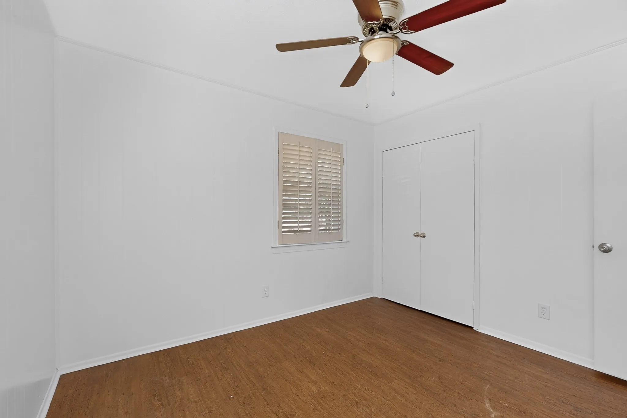 Single Family Residence For Rent in Dallas County , 4414 Greenland Drive, Mesquite, Texas 75150, 3 Bedroom, 2 Bathroom, 1 Garage spaces, 1,085 Sqft, built in 1961, mls#21406981, Real Estate Agent in Mesquite, Homes For Rent in Dallas county, Homes For Rent in Mesquite, Realtor in Mesquite Texas, Real Estate Brokerage Independent Realty Texas, Luminita Cordes Realtor