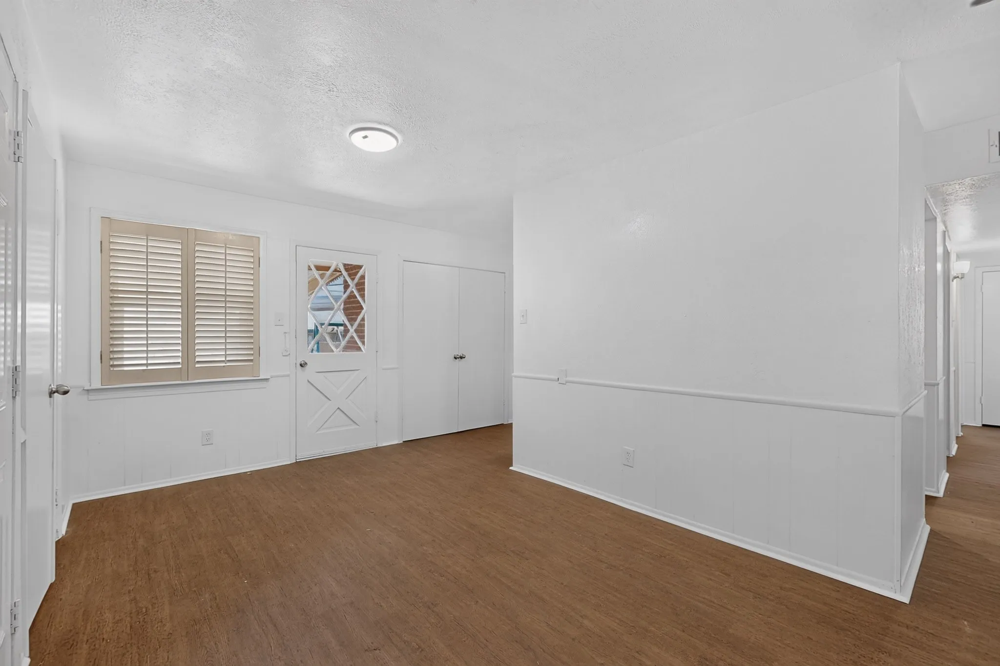 Single Family Residence For Rent in Dallas County , 4414 Greenland Drive, Mesquite, Texas 75150, 3 Bedroom, 2 Bathroom, 1 Garage spaces, 1,085 Sqft, built in 1961, mls#21406981, Real Estate Agent in Mesquite, Homes For Rent in Dallas county, Homes For Rent in Mesquite, Realtor in Mesquite Texas, Real Estate Brokerage Independent Realty Texas, Luminita Cordes Realtor