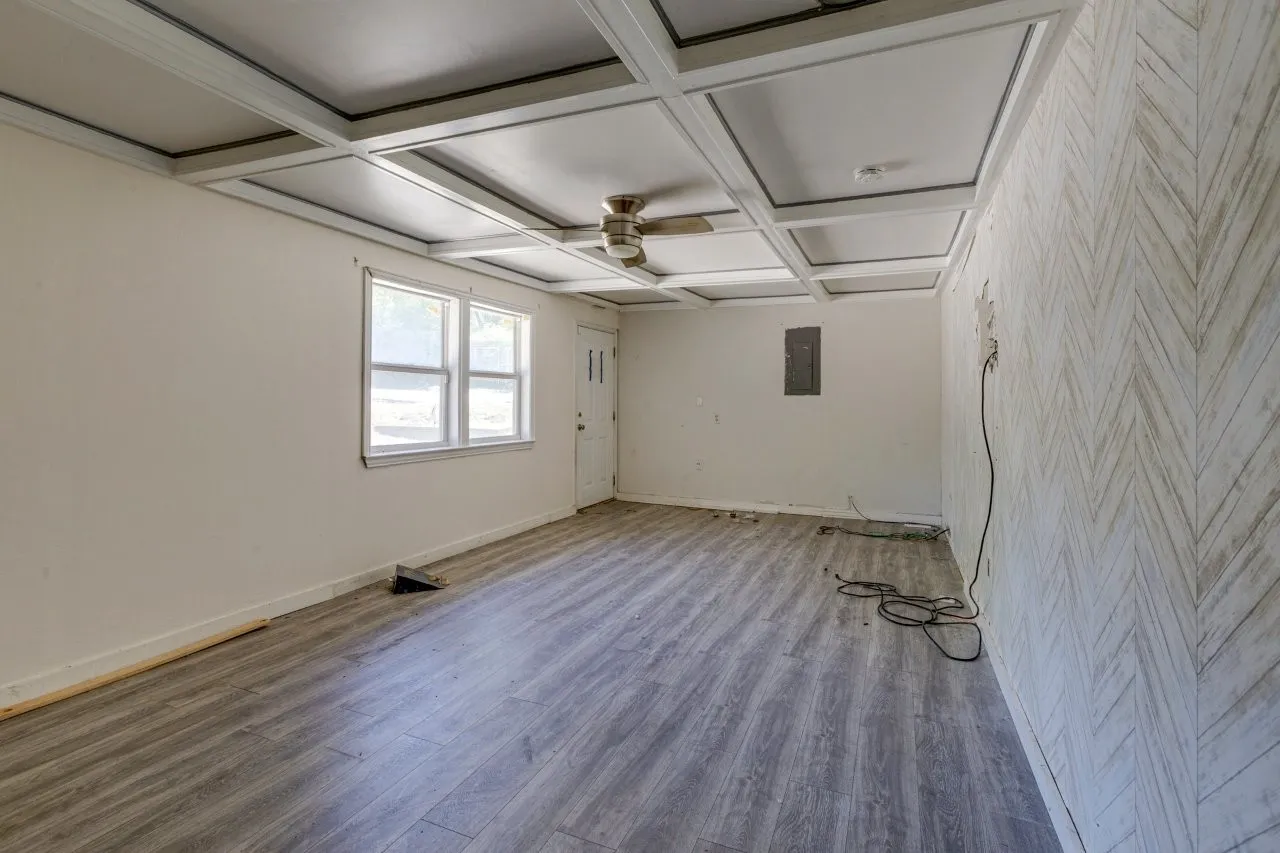 Business For Sale in Dallas County , 105 Barrows Lane, De Soto, Texas 75115, 0, 0, Garage spaces, 0 Sqft, built in 1957, mls#21406953, Real Estate Agent in De Soto, Homes For Sale in Dallas county, Homes For Sale in De Soto, Realtor in De Soto Texas, Real Estate Brokerage Independent Realty Texas, Luminita Cordes Realtor