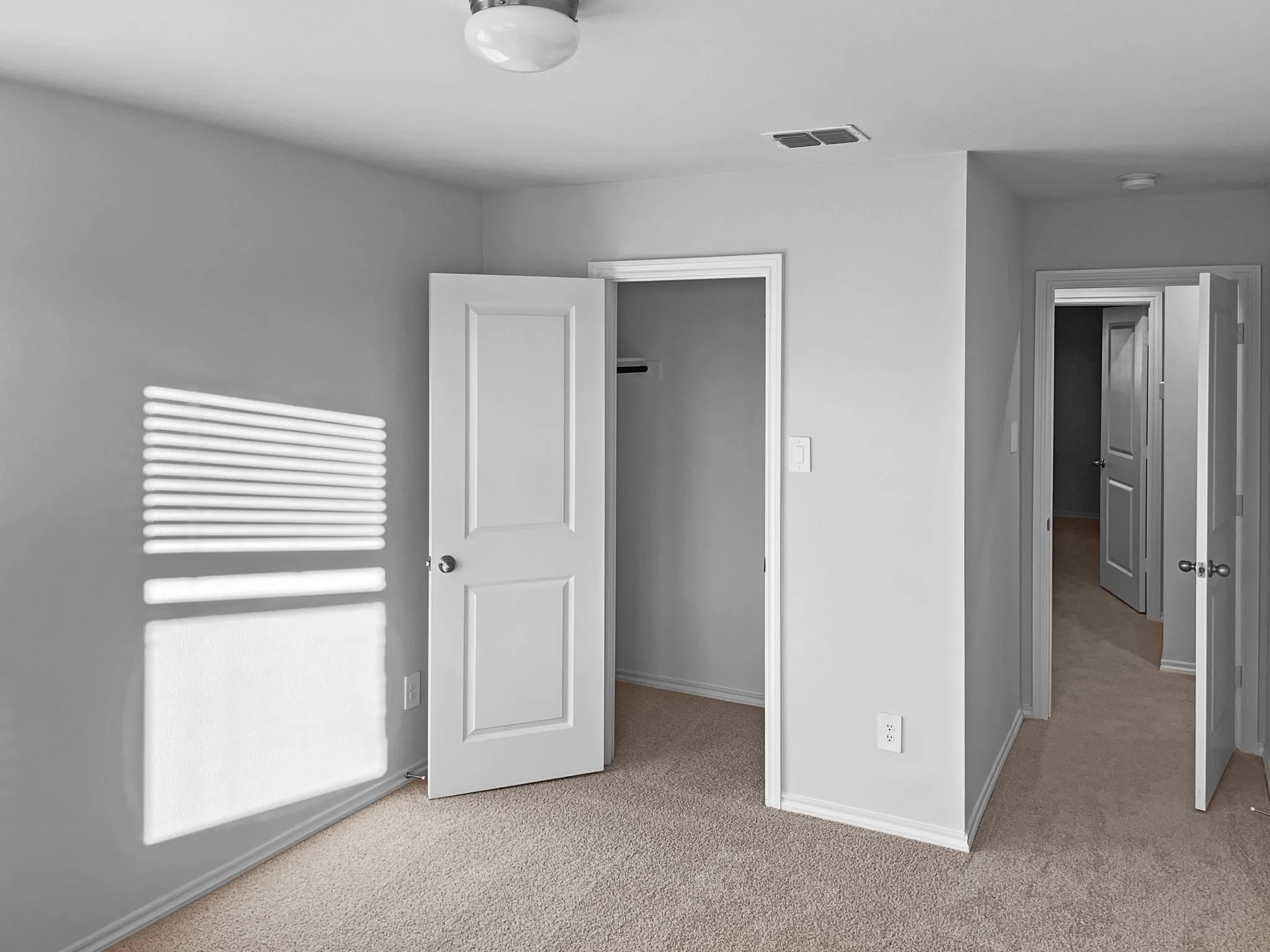 Single Family Residence For Rent in Collin County , 1817 Winecup Drive, Melissa, Texas 75454, 5 Bedroom, 3 Bathroom, 2 Garage spaces, 2,440 Sqft, built in 2023, mls#21403788, Real Estate Agent in Melissa, Homes For Rent in Collin county, Homes For Rent in Melissa, Realtor in Melissa Texas, Real Estate Brokerage Independent Realty Texas, Luminita Cordes Realtor