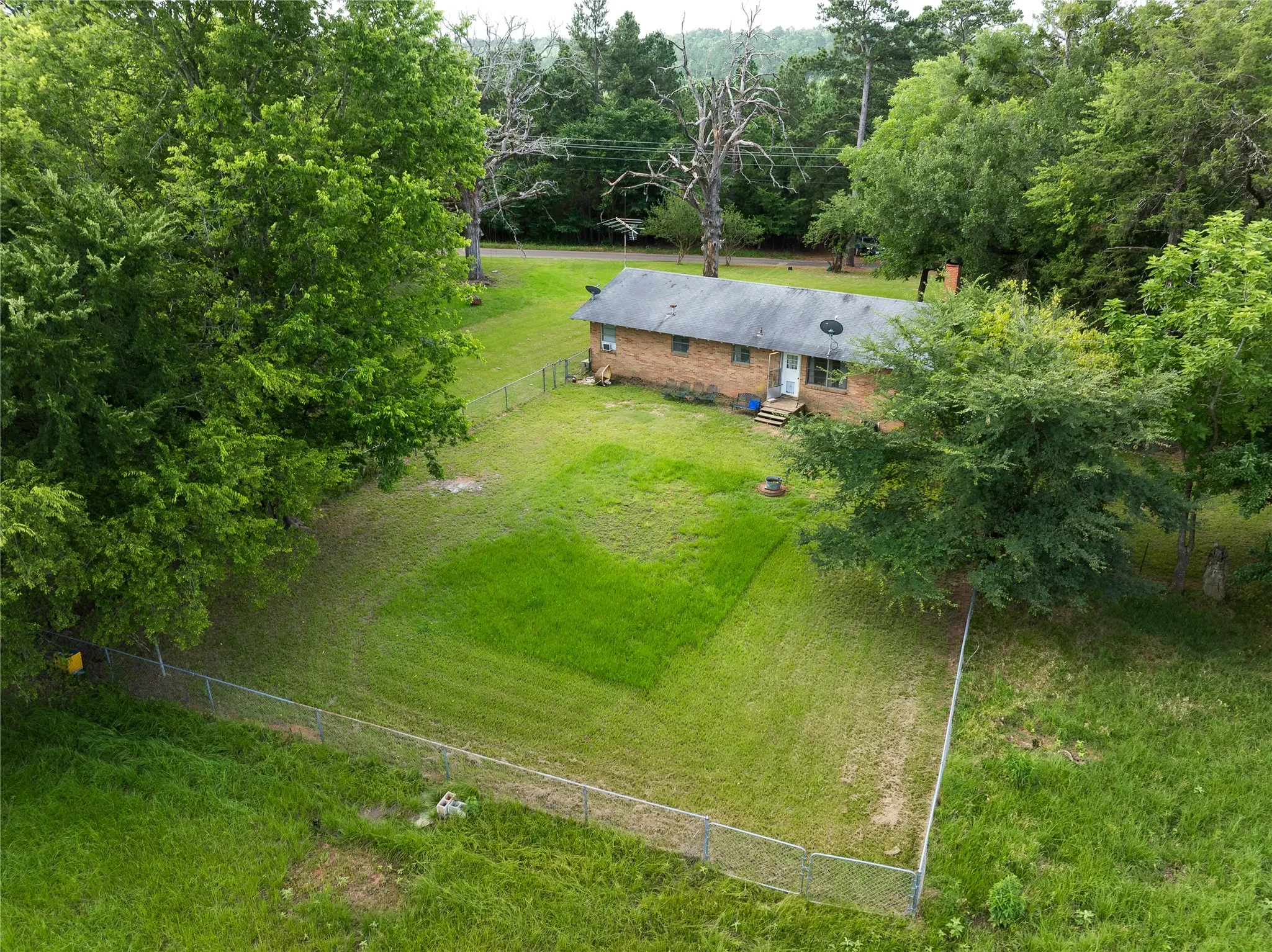 Improved Land For Sale in Anderson County , 519 An County Rd 450, Palestine, Texas 75803, 0, 0, Garage spaces, 0 Sqft, built in 1962, mls#21406968, Real Estate Agent in Palestine, Homes For Sale in Anderson county, Homes For Sale in Palestine, Realtor in Palestine Texas, Real Estate Brokerage Independent Realty Texas, Luminita Cordes Realtor