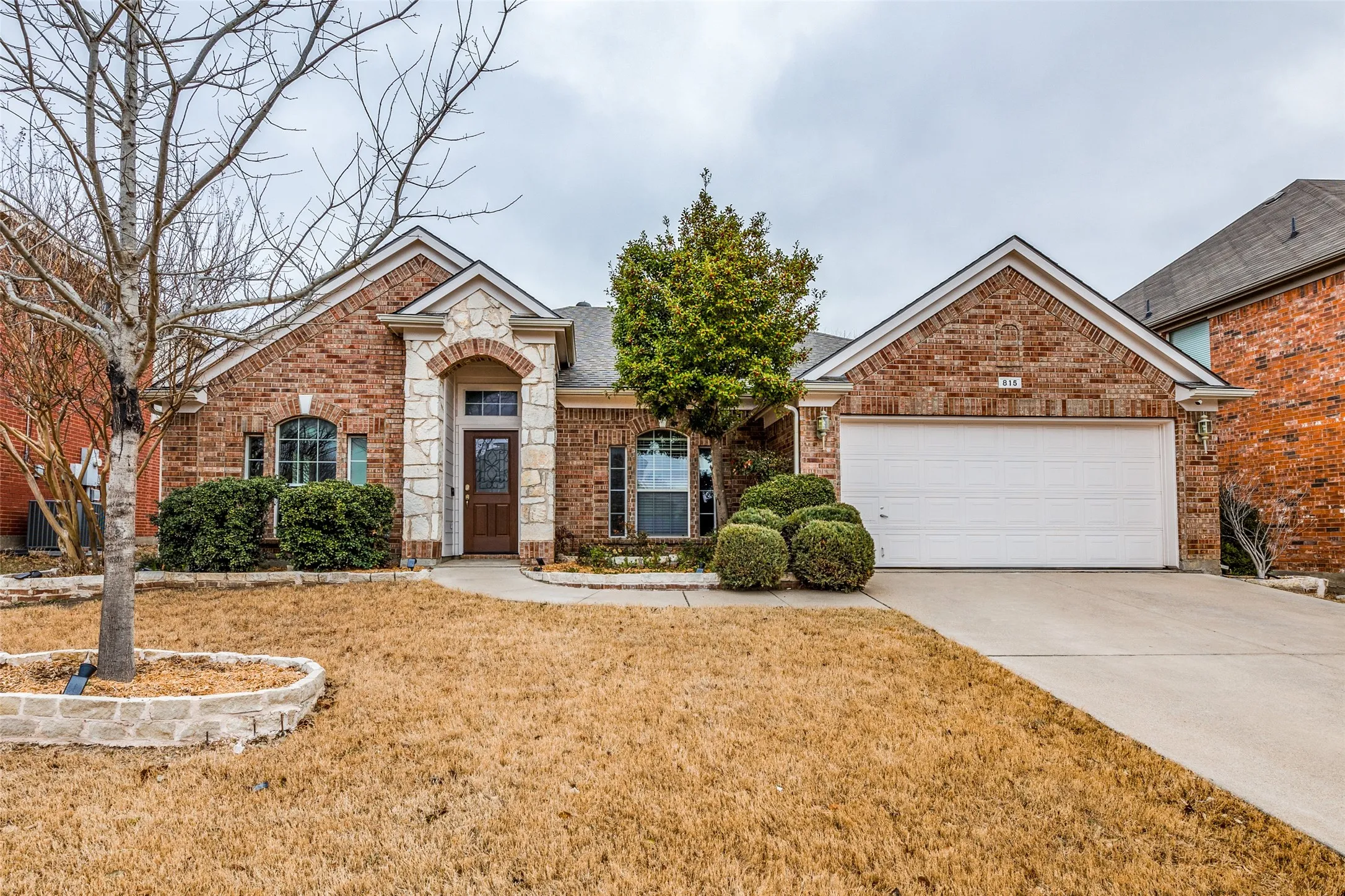 Single Family Residence For Sale