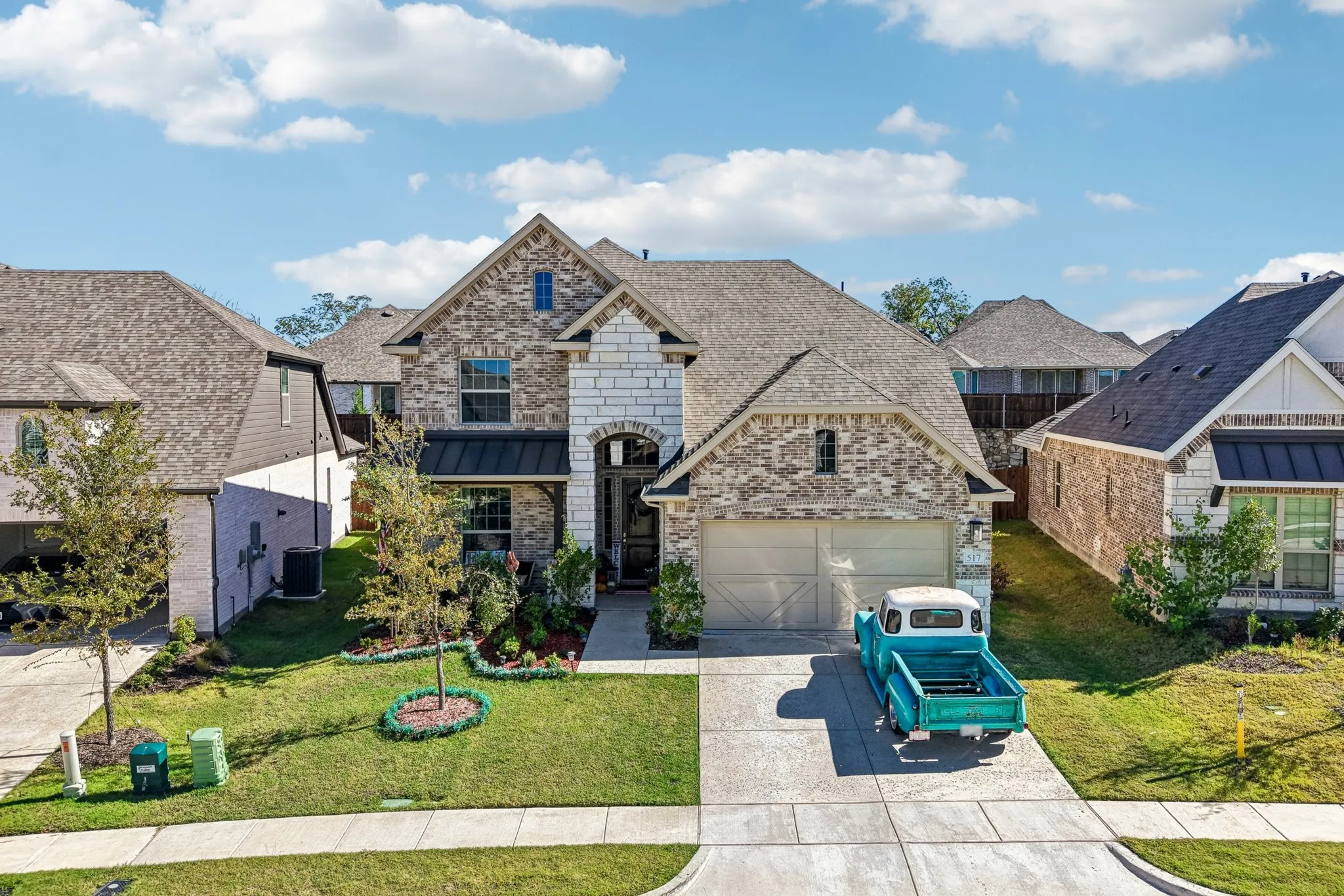 Single Family Residence For Sale in Grayson County , 517 Red Barn, Van Alstyne, Texas 75495, 4 Bedroom, 3 Bathroom, 2 Garage spaces, 2,487 Sqft, built in 2024, mls#21404531, Real Estate Agent in Van Alstyne, Homes For Sale in Grayson county, Homes For Sale in Van Alstyne, Realtor in Van Alstyne Texas, Real Estate Brokerage Independent Realty Texas, Luminita Cordes Realtor