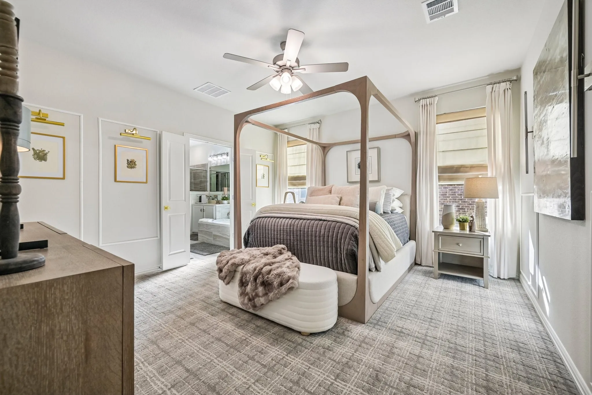 Single Family Residence For Sale in Grayson County , 517 Red Barn, Van Alstyne, Texas 75495, 4 Bedroom, 3 Bathroom, 2 Garage spaces, 2,487 Sqft, built in 2024, mls#21404531, Real Estate Agent in Van Alstyne, Homes For Sale in Grayson county, Homes For Sale in Van Alstyne, Realtor in Van Alstyne Texas, Real Estate Brokerage Independent Realty Texas, Luminita Cordes Realtor