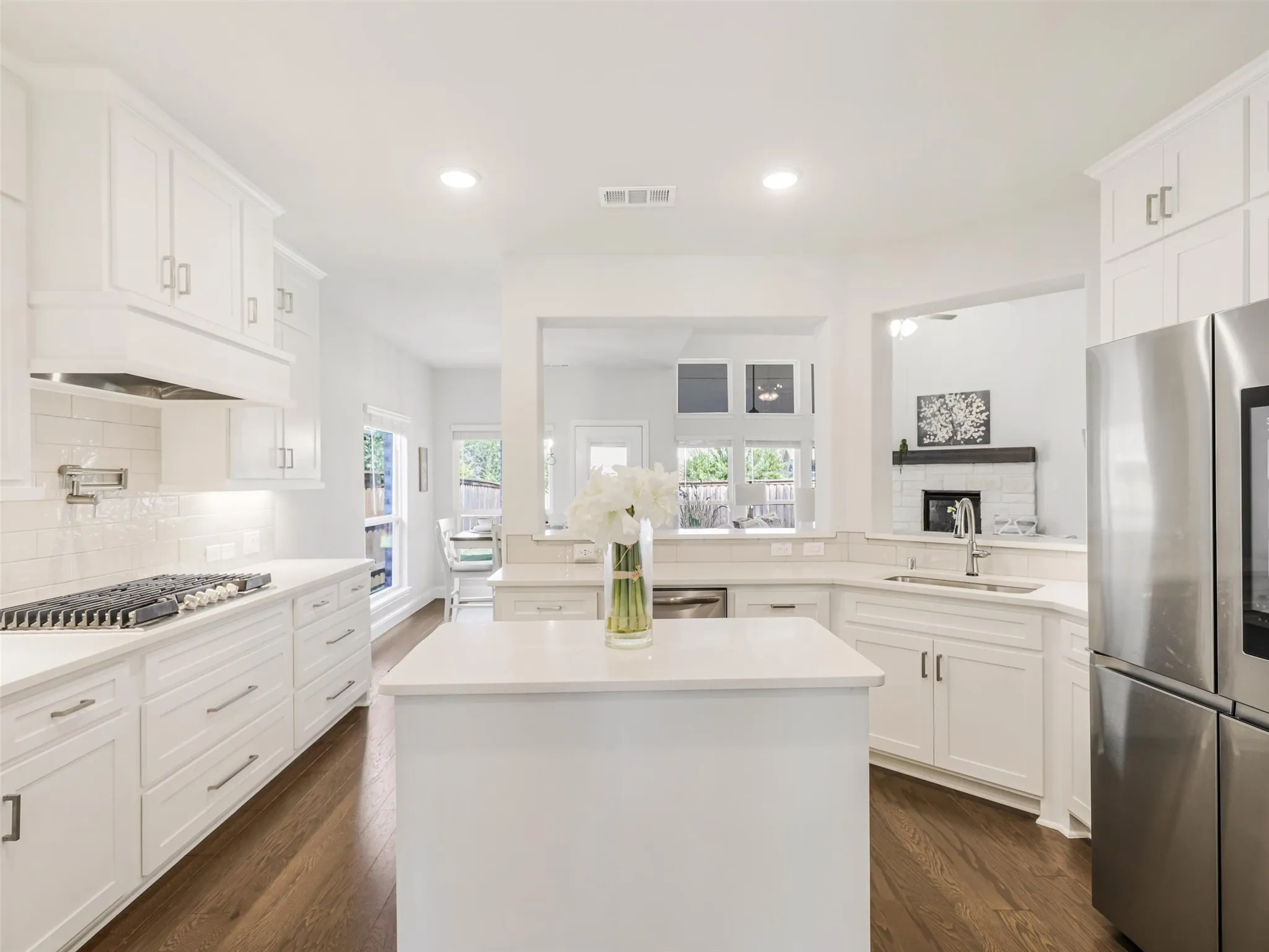 Single Family Residence For Sale in Collin County , 3616 Bennett Trail, Celina, Texas 75009, 5 Bedroom, 4 Bathroom, 2 Garage spaces, 4,301 Sqft, built in 2023, mls#21406391, Real Estate Agent in Celina, Homes For Sale in Collin county, Homes For Sale in Celina, Realtor in Celina Texas, Real Estate Brokerage Independent Realty Texas, Luminita Cordes Realtor