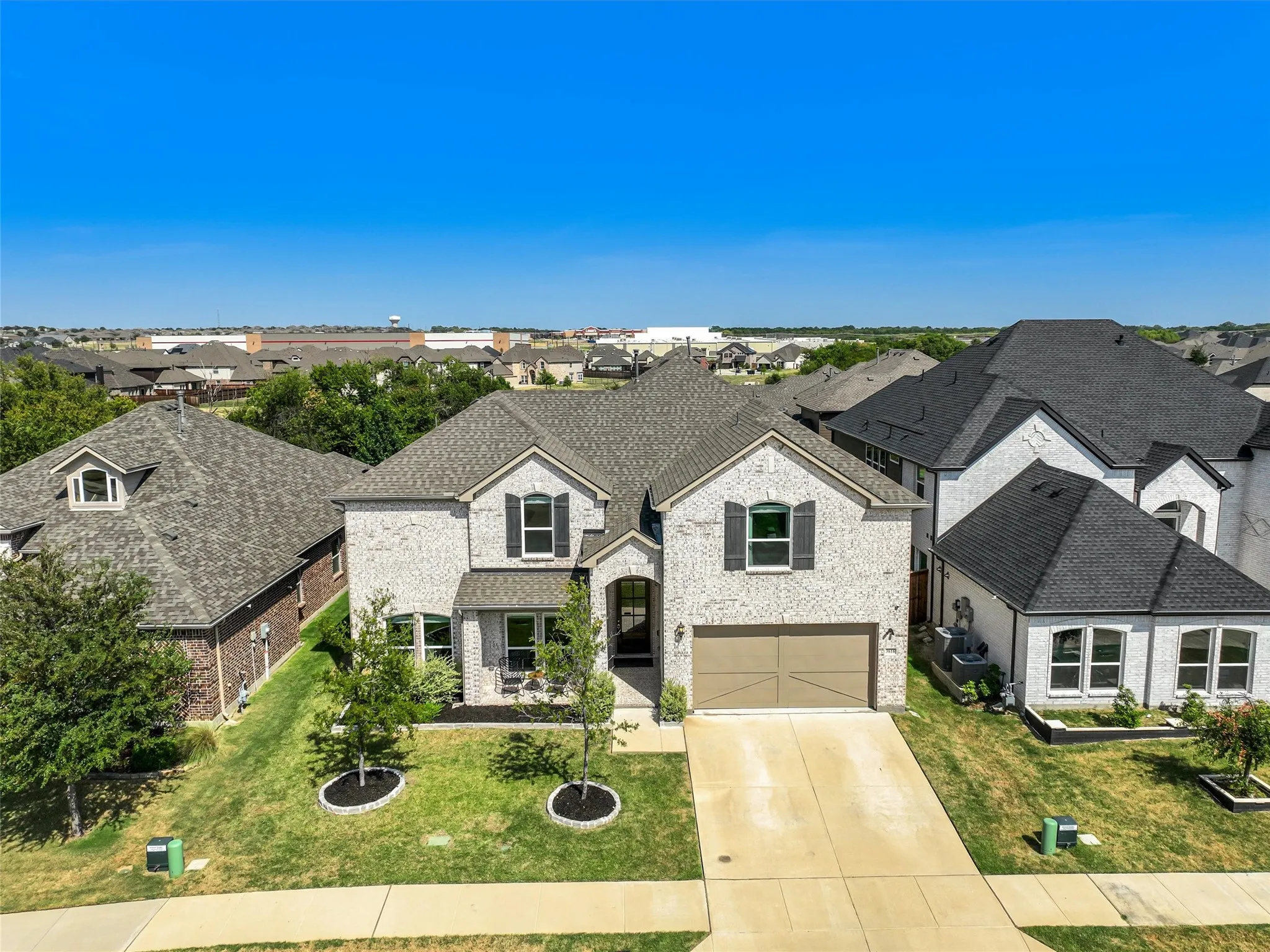 Single Family Residence For Sale in Collin County , 3616 Bennett Trail, Celina, Texas 75009, 5 Bedroom, 4 Bathroom, 2 Garage spaces, 4,301 Sqft, built in 2023, mls#21406391, Real Estate Agent in Celina, Homes For Sale in Collin county, Homes For Sale in Celina, Realtor in Celina Texas, Real Estate Brokerage Independent Realty Texas, Luminita Cordes Realtor