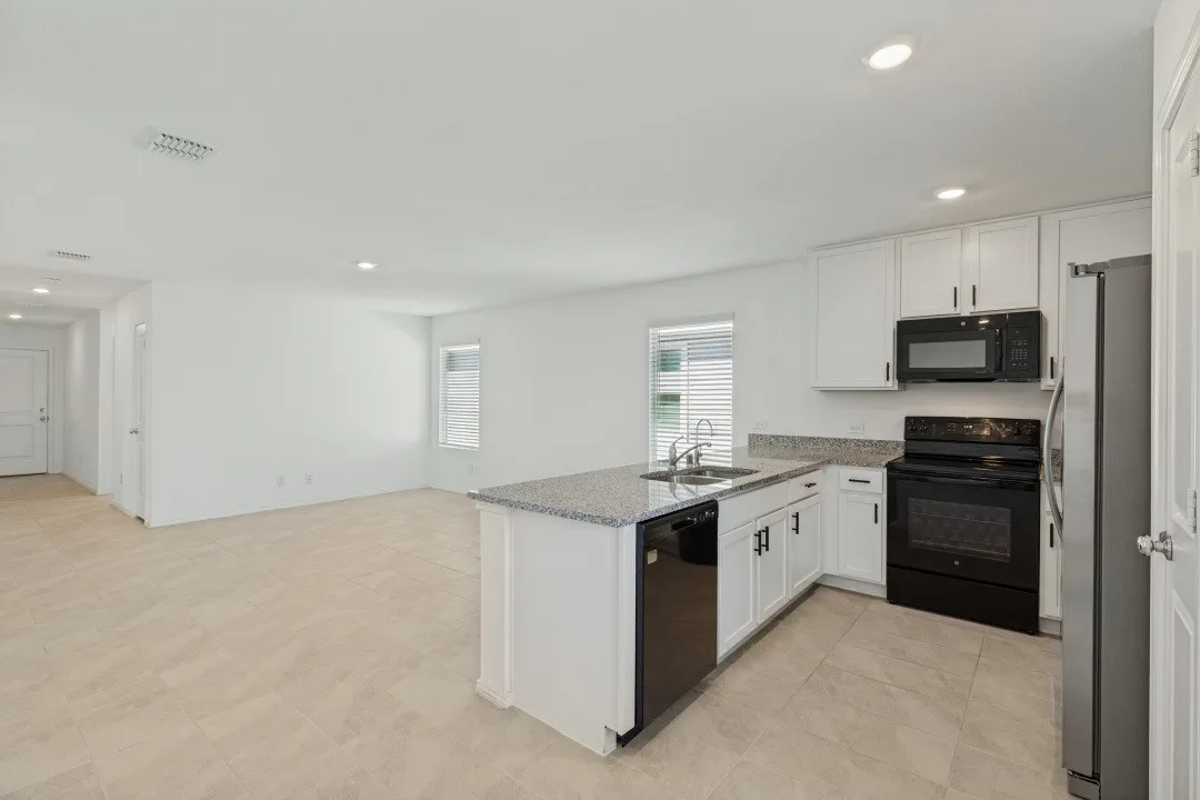 Single Family Residence For Rent in Collin County , 400 Dewberry Street, Princeton, Texas 75407, 3 Bedroom, 2 Bathroom, 2 Garage spaces, 1,267 Sqft, built in 2023, mls#21405919, Real Estate Agent in Princeton, Homes For Rent in Collin county, Homes For Rent in Princeton, Realtor in Princeton Texas, Real Estate Brokerage Independent Realty Texas, Luminita Cordes Realtor