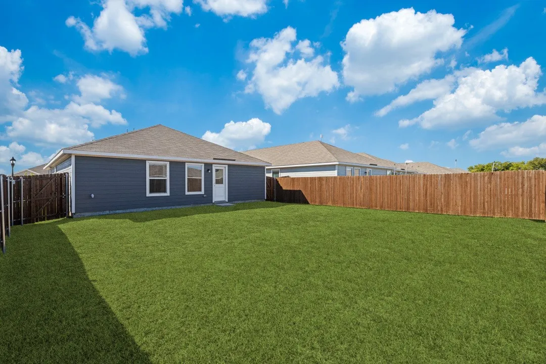 Single Family Residence For Rent in Collin County , 400 Dewberry Street, Princeton, Texas 75407, 3 Bedroom, 2 Bathroom, 2 Garage spaces, 1,267 Sqft, built in 2023, mls#21405919, Real Estate Agent in Princeton, Homes For Rent in Collin county, Homes For Rent in Princeton, Realtor in Princeton Texas, Real Estate Brokerage Independent Realty Texas, Luminita Cordes Realtor
