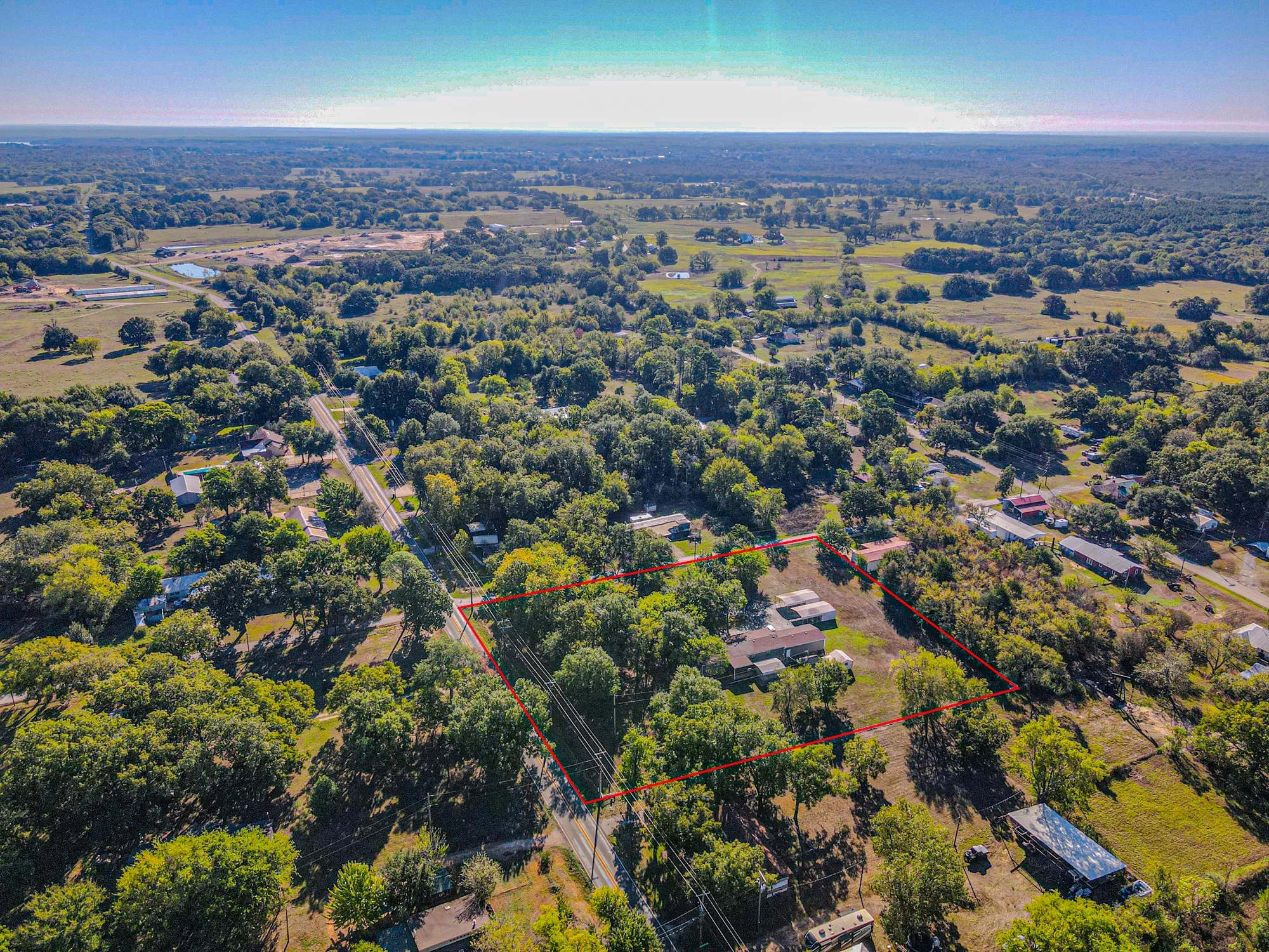 Mobile Home For Sale in Wood County , 138 S Campbell Street, Alba, Texas 75410, 4 Bedroom, 2 Bathroom, 3 Garage spaces, 2,280 Sqft, built in 2008, mls#21406840, Real Estate Agent in Alba, Homes For Sale in Wood county, Homes For Sale in Alba, Realtor in Alba Texas, Real Estate Brokerage Independent Realty Texas, Luminita Cordes Realtor