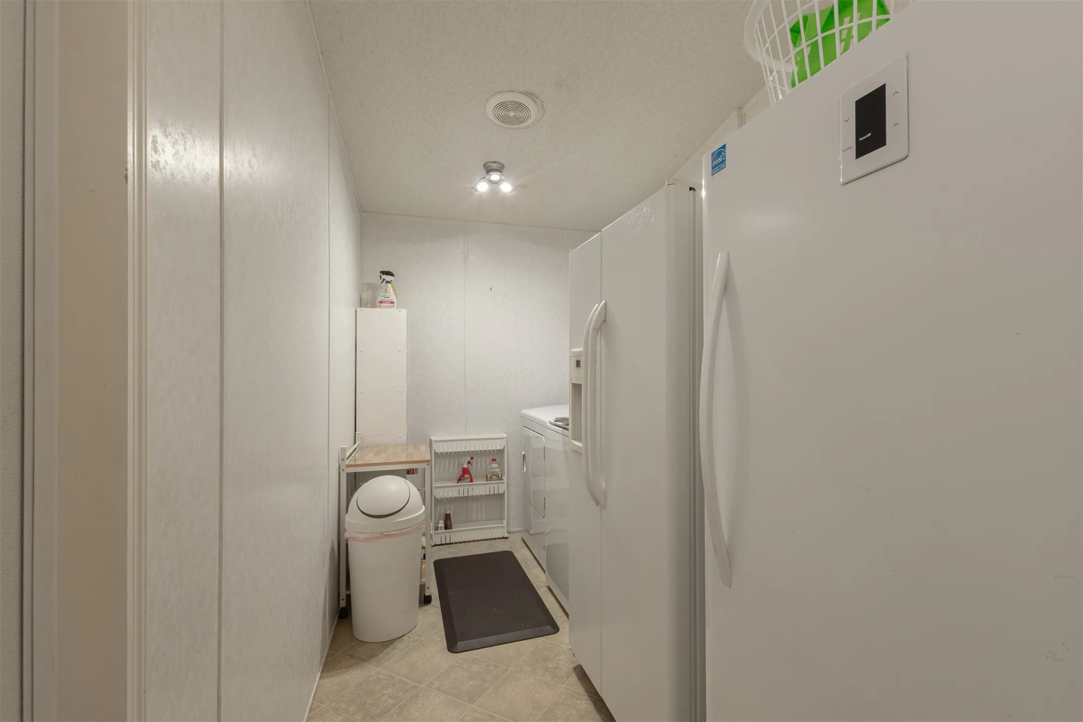 Mobile Home For Sale in Wood County , 138 S Campbell Street, Alba, Texas 75410, 4 Bedroom, 2 Bathroom, 3 Garage spaces, 2,280 Sqft, built in 2008, mls#21406840, Real Estate Agent in Alba, Homes For Sale in Wood county, Homes For Sale in Alba, Realtor in Alba Texas, Real Estate Brokerage Independent Realty Texas, Luminita Cordes Realtor