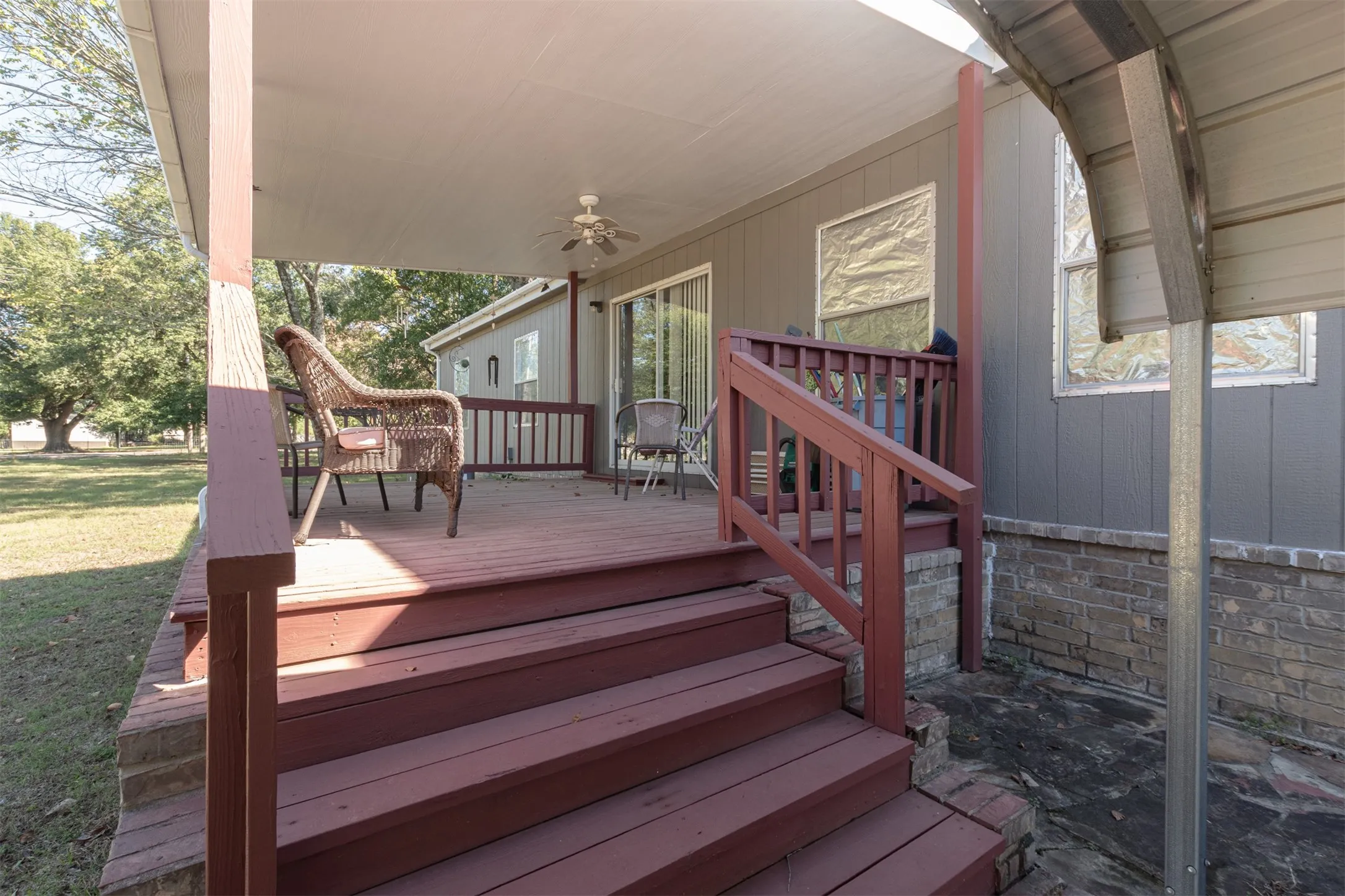 Mobile Home For Sale in Wood County , 138 S Campbell Street, Alba, Texas 75410, 4 Bedroom, 2 Bathroom, 3 Garage spaces, 2,280 Sqft, built in 2008, mls#21406840, Real Estate Agent in Alba, Homes For Sale in Wood county, Homes For Sale in Alba, Realtor in Alba Texas, Real Estate Brokerage Independent Realty Texas, Luminita Cordes Realtor