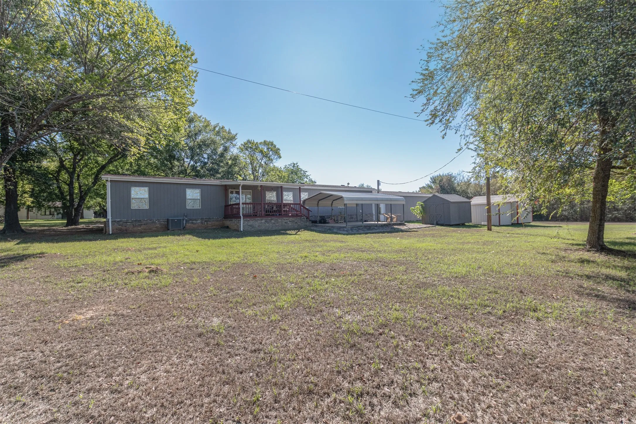 Mobile Home For Sale in Wood County , 138 S Campbell Street, Alba, Texas 75410, 4 Bedroom, 2 Bathroom, 3 Garage spaces, 2,280 Sqft, built in 2008, mls#21406840, Real Estate Agent in Alba, Homes For Sale in Wood county, Homes For Sale in Alba, Realtor in Alba Texas, Real Estate Brokerage Independent Realty Texas, Luminita Cordes Realtor