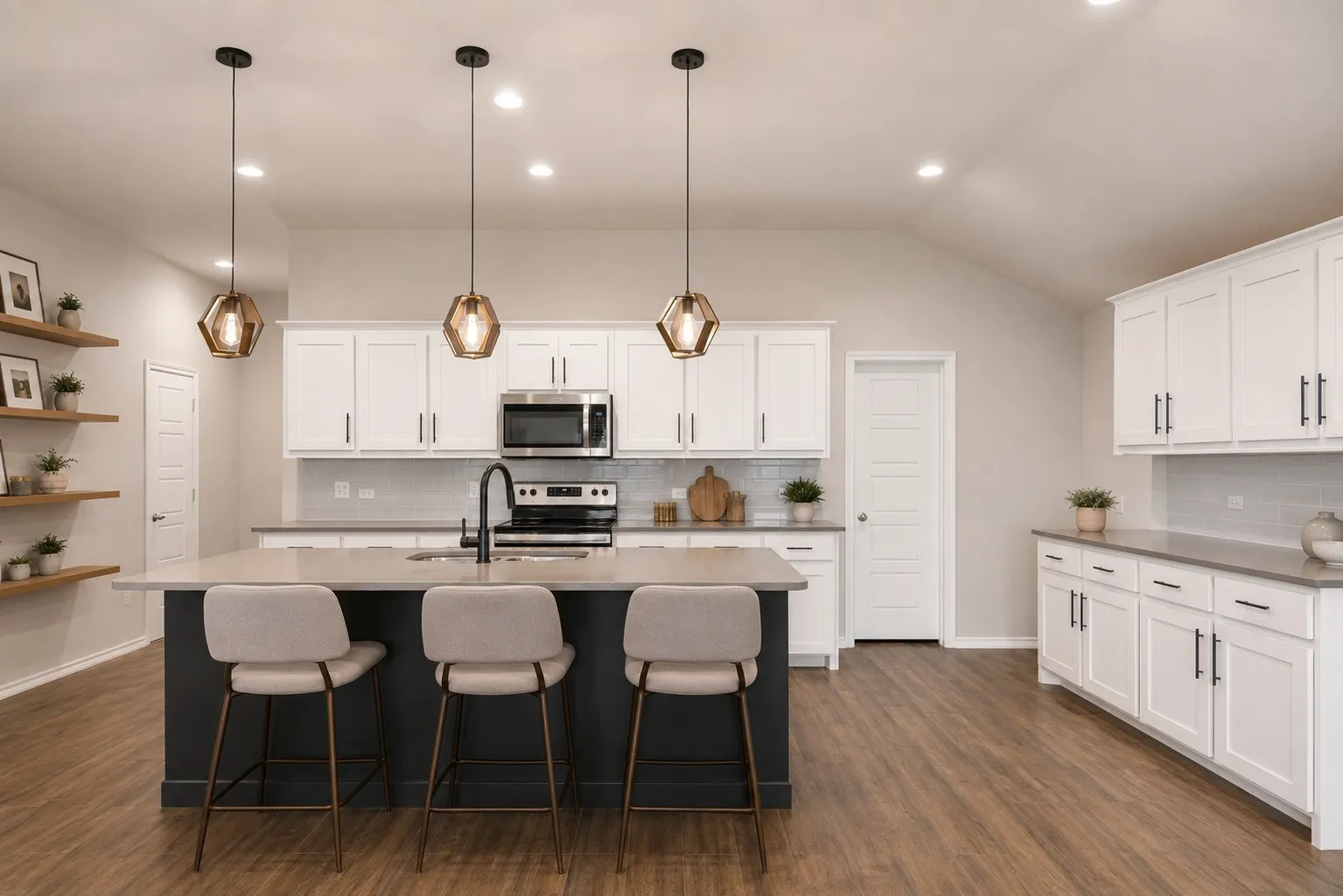 Single Family Residence For Sale in Denton County , 706 Presidio Street, Aubrey, Texas 76227, 3 Bedroom, 2 Bathroom, 2 Garage spaces, 1,878 Sqft, built in 2022, mls#21404109, Real Estate Agent in Aubrey, Homes For Sale in Denton county, Homes For Sale in Aubrey, Realtor in Aubrey Texas, Real Estate Brokerage Independent Realty Texas, Luminita Cordes Realtor