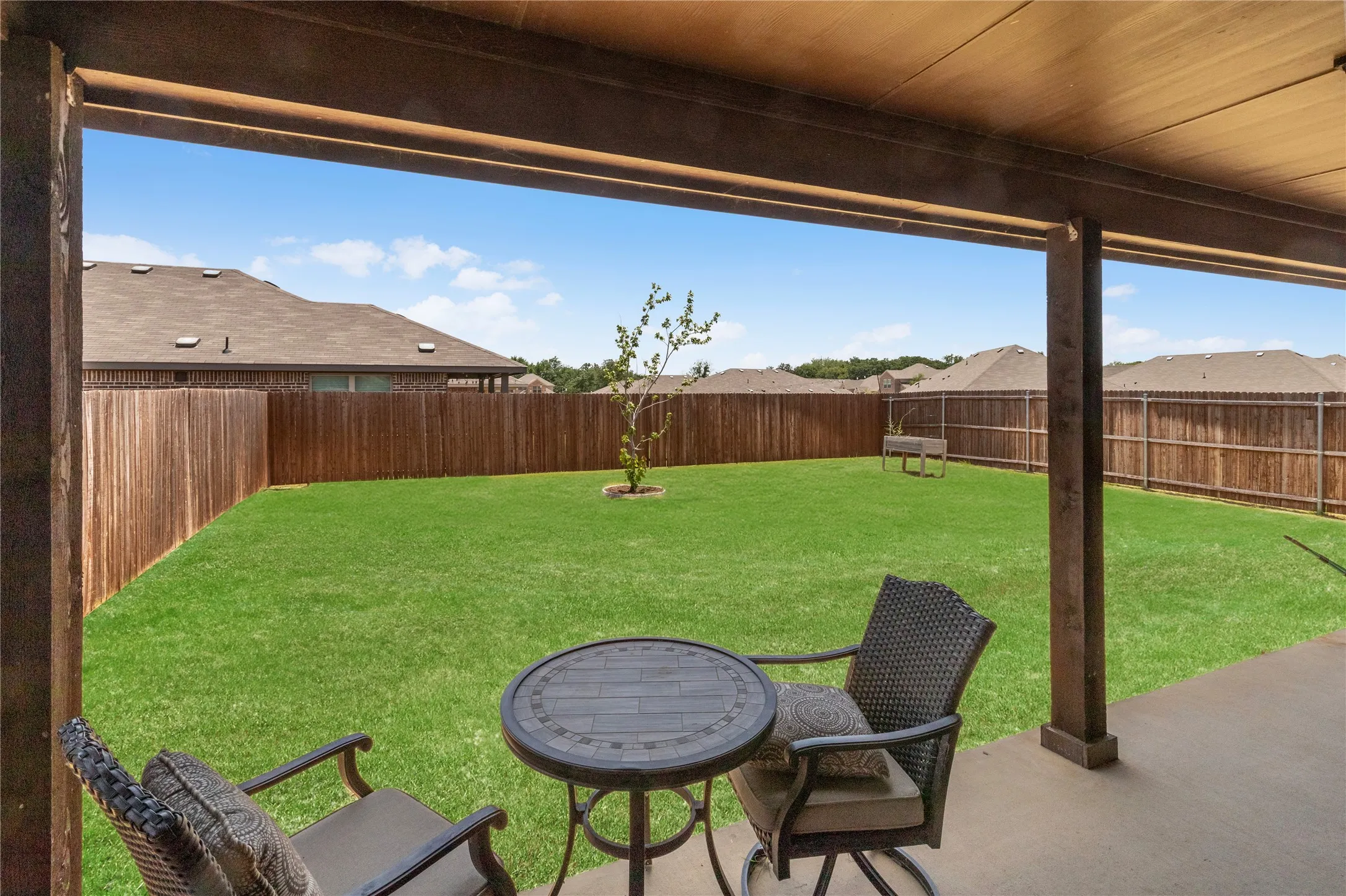 Single Family Residence For Sale in Denton County , 706 Presidio Street, Aubrey, Texas 76227, 3 Bedroom, 2 Bathroom, 2 Garage spaces, 1,878 Sqft, built in 2022, mls#21404109, Real Estate Agent in Aubrey, Homes For Sale in Denton county, Homes For Sale in Aubrey, Realtor in Aubrey Texas, Real Estate Brokerage Independent Realty Texas, Luminita Cordes Realtor