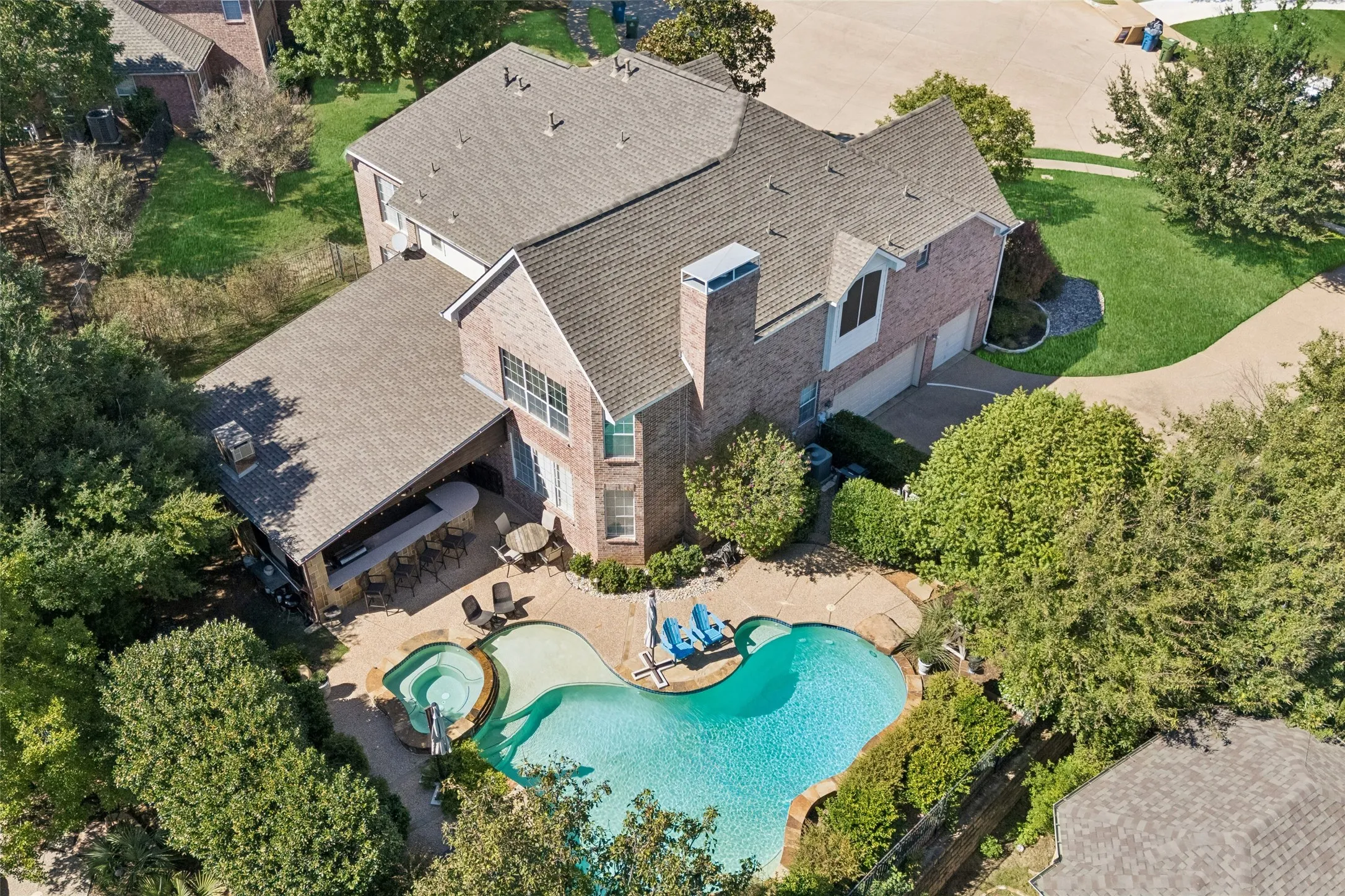 Single Family Residence For Sale in Denton County , 4605 Portsmouth Court, Flower Mound, Texas 75022, 4 Bedroom, 4 Bathroom, 3 Garage spaces, 4,292 Sqft, built in 2001, mls#21393909, Real Estate Agent in Flower Mound, Homes For Sale in Denton county, Homes For Sale in Flower Mound, Realtor in Flower Mound Texas, Real Estate Brokerage Independent Realty Texas, Luminita Cordes Realtor