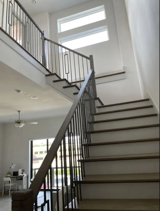 2nd Floor Staircase, Staged