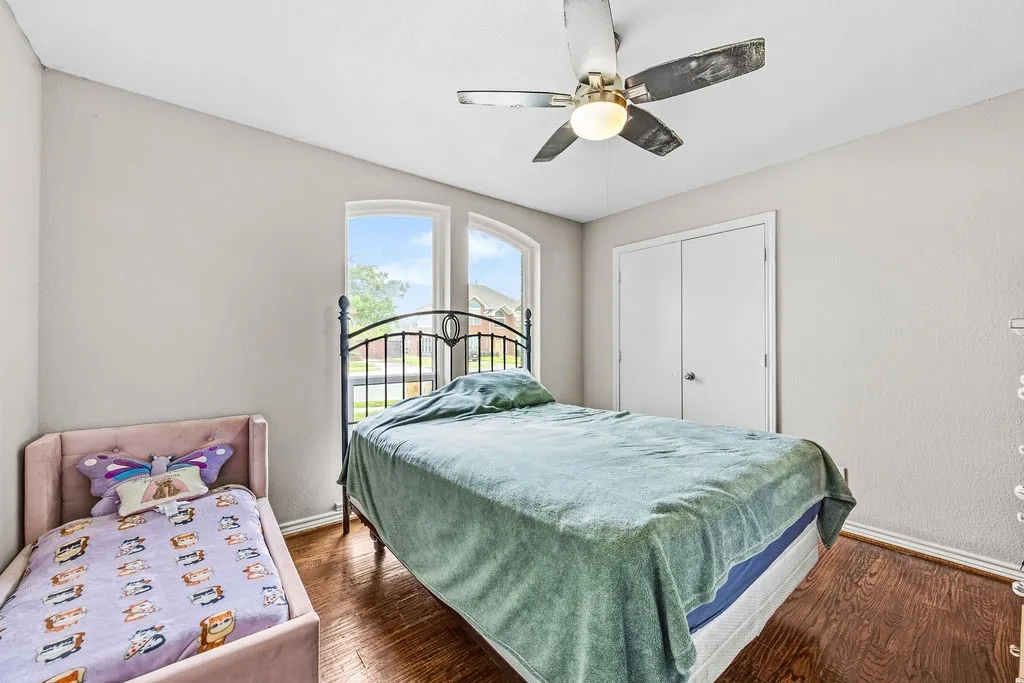 Single Family Residence For Sale in Denton County , 4016 Province Drive, Carrollton, Texas 75007, 3 Bedroom, 3 Bathroom, 2 Garage spaces, 2,028 Sqft, built in 1985, mls#21375304, Real Estate Agent in Carrollton, Homes For Sale in Denton county, Homes For Sale in Carrollton, Realtor in Carrollton Texas, Real Estate Brokerage Independent Realty Texas, Luminita Cordes Realtor
