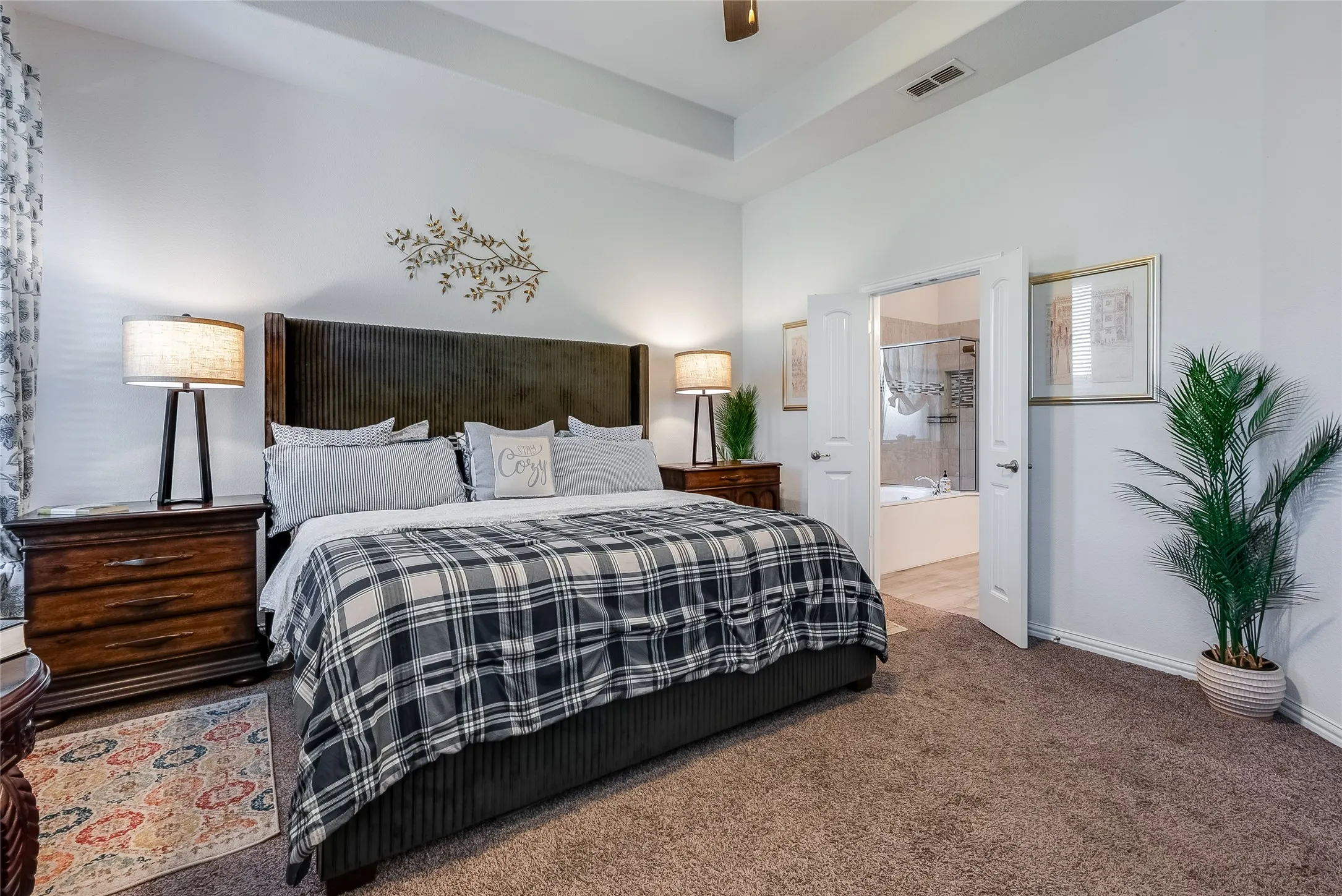 Single Family Residence For Sale in Tarrant County , 9652 Calaveras Road, Fort Worth, Texas 76177, 4 Bedroom, 3 Bathroom, 2 Garage spaces, 3,126 Sqft, built in 2016, mls#21400828, Real Estate Agent in Fort Worth, Homes For Sale in Tarrant county, Homes For Sale in Fort Worth, Realtor in Fort Worth Texas, Real Estate Brokerage Independent Realty Texas, Luminita Cordes Realtor