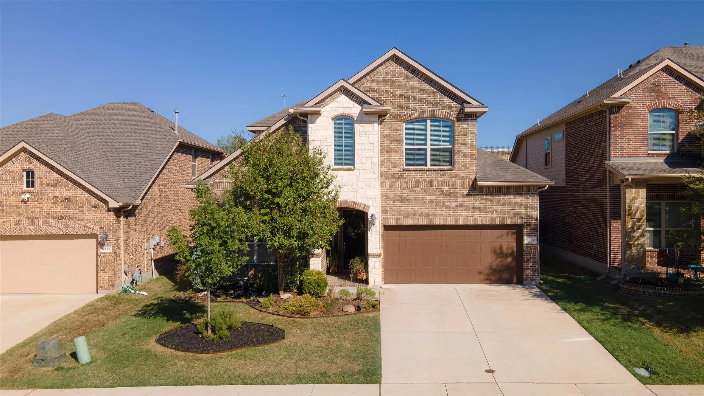Single Family Residence For Sale
