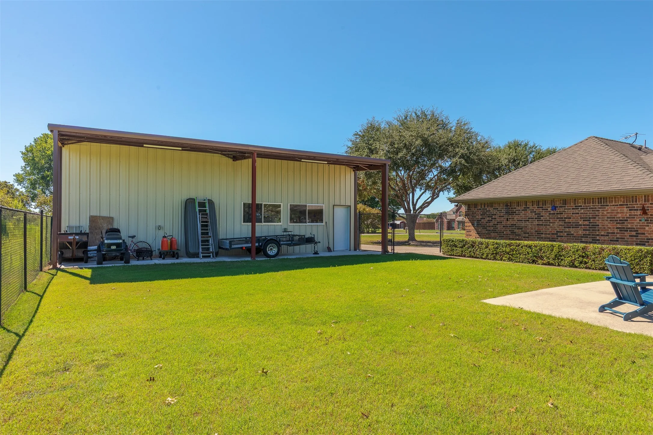 Single Family Residence For Sale in Collin County , 2225 The Crossings Drive, Lowry Crossing, Texas 75069, 3 Bedroom, 2 Bathroom, 2 Garage spaces, 1,450 Sqft, built in 1994, mls#21405775, Real Estate Agent in Lowry Crossing, Homes For Sale in Collin county, Homes For Sale in Lowry Crossing, Realtor in Lowry Crossing Texas, Real Estate Brokerage Independent Realty Texas, Luminita Cordes Realtor