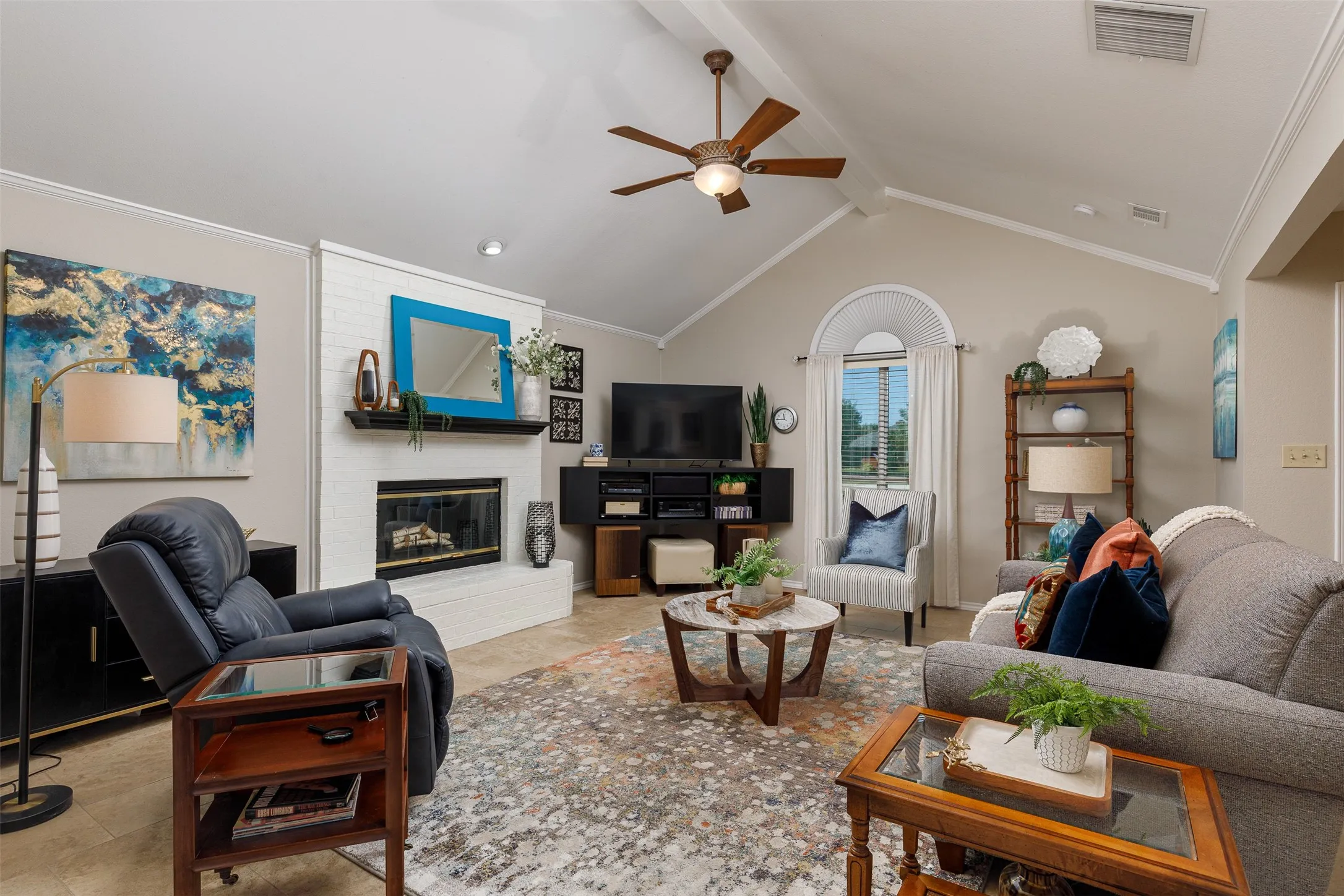 Single Family Residence For Sale in Collin County , 2225 The Crossings Drive, Lowry Crossing, Texas 75069, 3 Bedroom, 2 Bathroom, 2 Garage spaces, 1,450 Sqft, built in 1994, mls#21405775, Real Estate Agent in Lowry Crossing, Homes For Sale in Collin county, Homes For Sale in Lowry Crossing, Realtor in Lowry Crossing Texas, Real Estate Brokerage Independent Realty Texas, Luminita Cordes Realtor