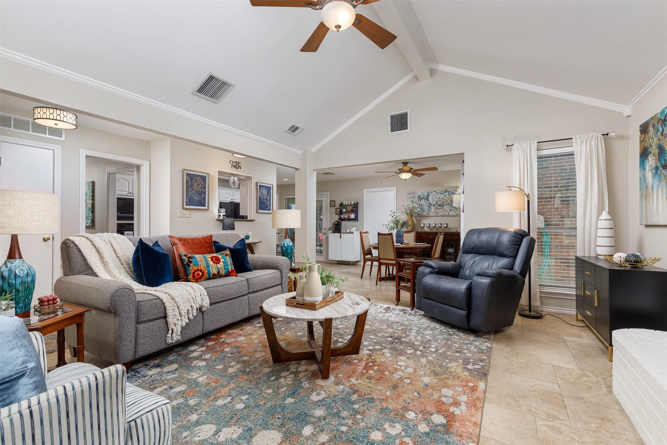 Single Family Residence For Sale in Collin County , 2225 The Crossings Drive, Lowry Crossing, Texas 75069, 3 Bedroom, 2 Bathroom, 2 Garage spaces, 1,450 Sqft, built in 1994, mls#21405775, Real Estate Agent in Lowry Crossing, Homes For Sale in Collin county, Homes For Sale in Lowry Crossing, Realtor in Lowry Crossing Texas, Real Estate Brokerage Independent Realty Texas, Luminita Cordes Realtor