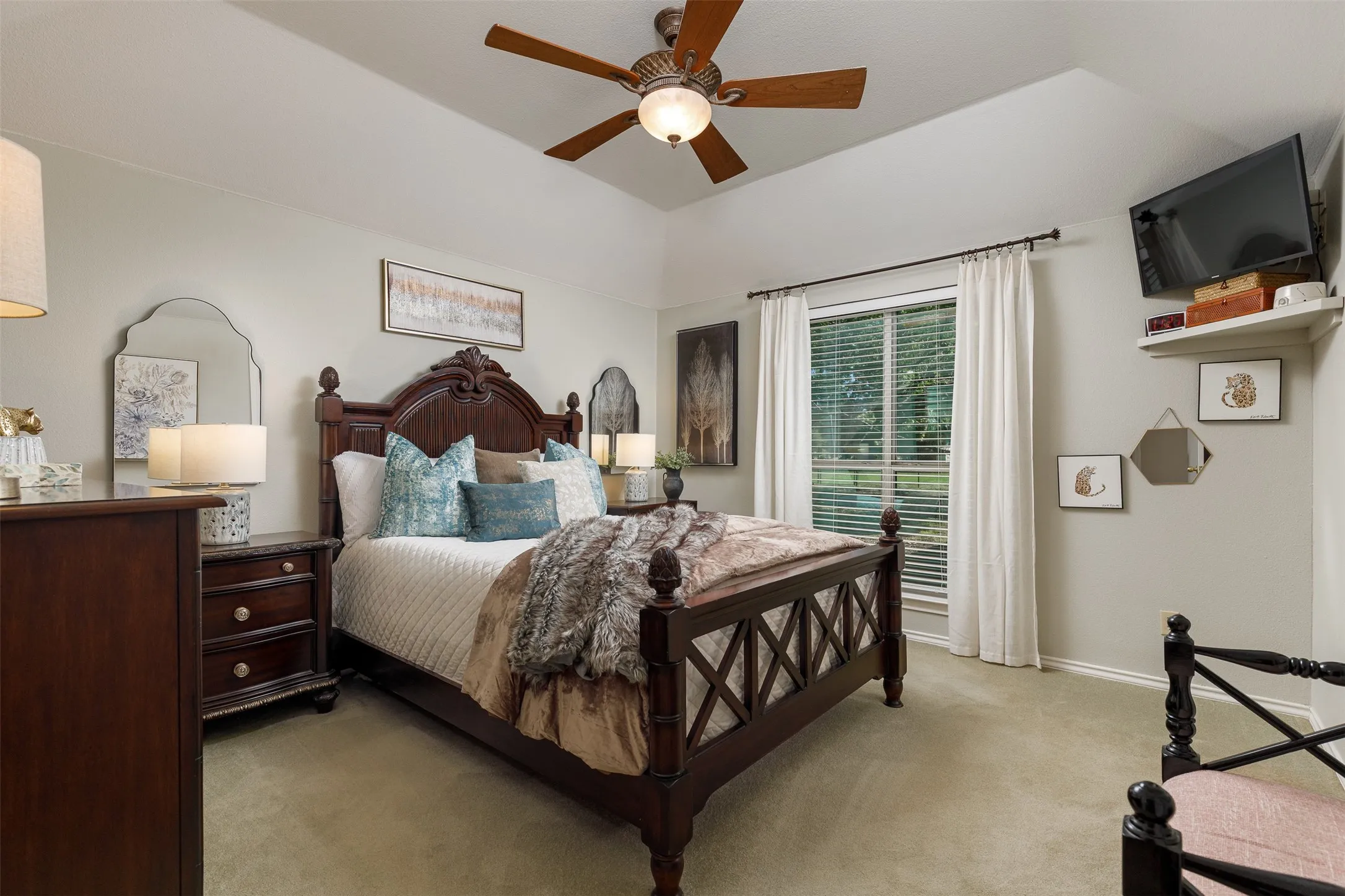 Single Family Residence For Sale in Collin County , 2225 The Crossings Drive, Lowry Crossing, Texas 75069, 3 Bedroom, 2 Bathroom, 2 Garage spaces, 1,450 Sqft, built in 1994, mls#21405775, Real Estate Agent in Lowry Crossing, Homes For Sale in Collin county, Homes For Sale in Lowry Crossing, Realtor in Lowry Crossing Texas, Real Estate Brokerage Independent Realty Texas, Luminita Cordes Realtor