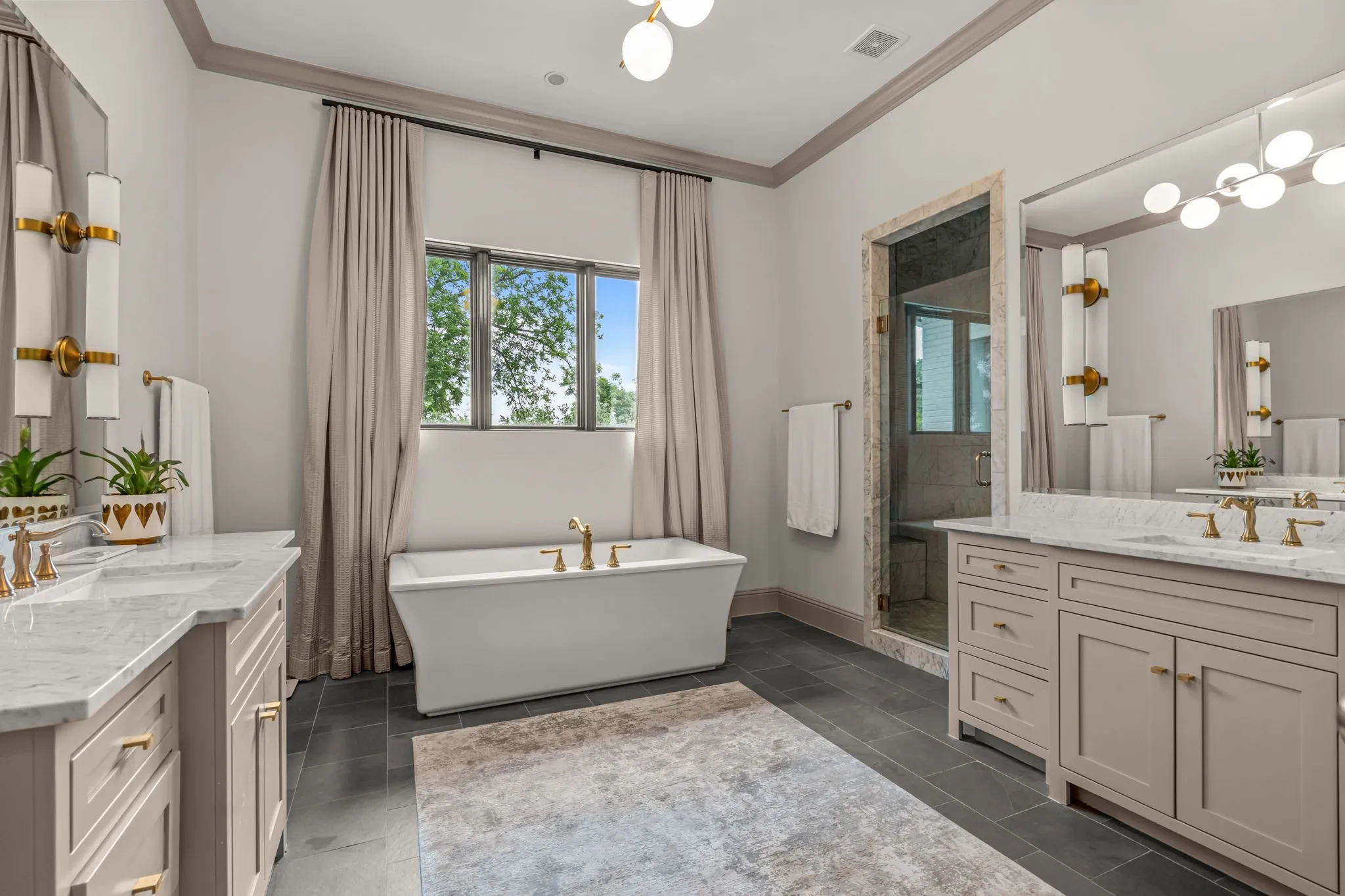 Single Family Residence For Sale in Tarrant County , 2413 Lofton Terrace, Fort Worth, Texas 76109, 5 Bedroom, 7 Bathroom, 3 Garage spaces, 6,596 Sqft, built in 2016, mls#21405671, Real Estate Agent in Fort Worth, Homes For Sale in Tarrant county, Homes For Sale in Fort Worth, Realtor in Fort Worth Texas, Real Estate Brokerage Independent Realty Texas, Luminita Cordes Realtor
