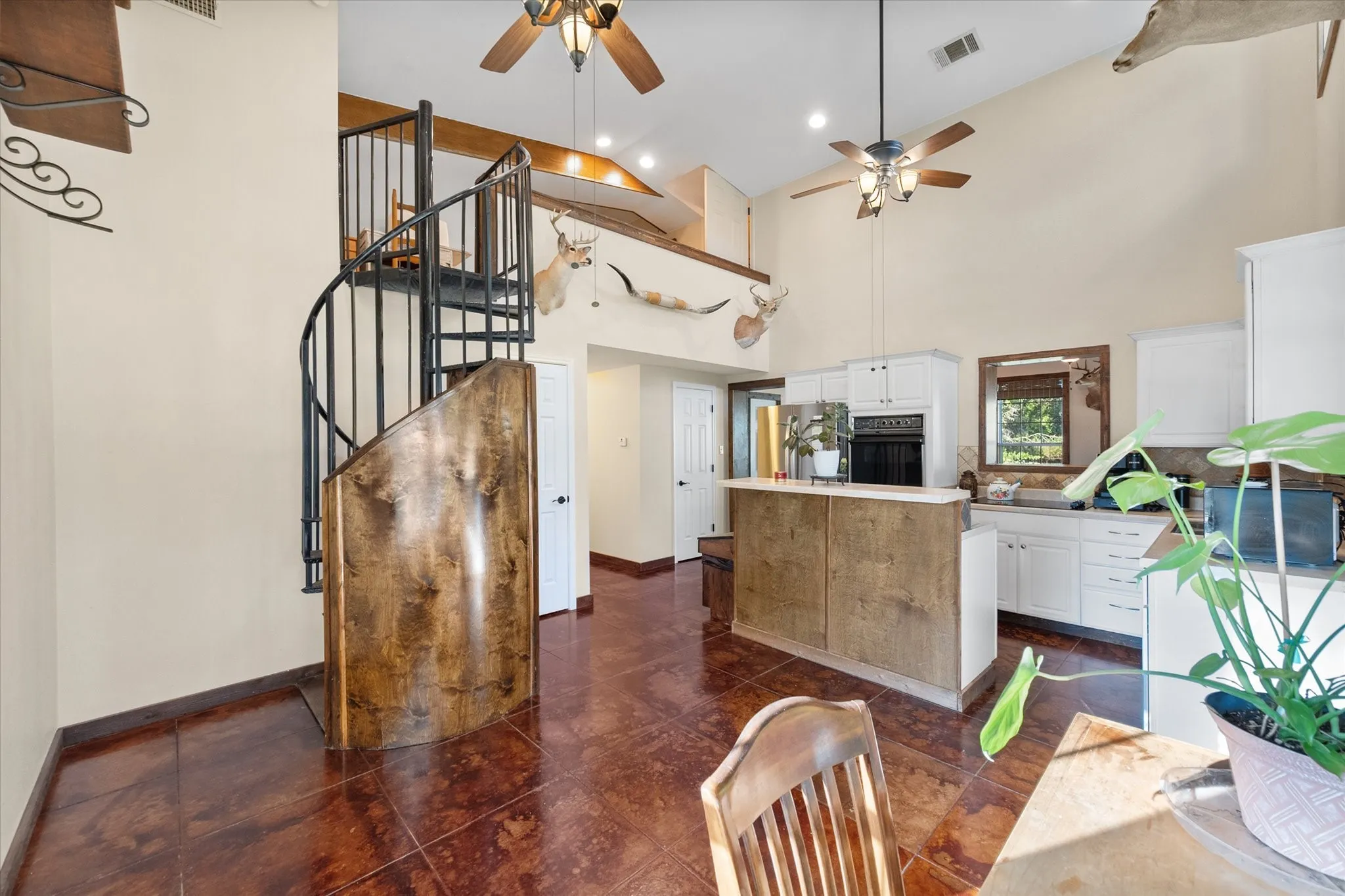 Single Family Residence For Sale in Navarro County , 5827 SE County Road 1095, Corsicana, Texas 75109, 3 Bedroom, 4 Bathroom, 2 Garage spaces, 1,597 Sqft, built in 2005, mls#21404744, Real Estate Agent in Corsicana, Homes For Sale in Navarro county, Homes For Sale in Corsicana, Realtor in Corsicana Texas, Real Estate Brokerage Independent Realty Texas, Luminita Cordes Realtor