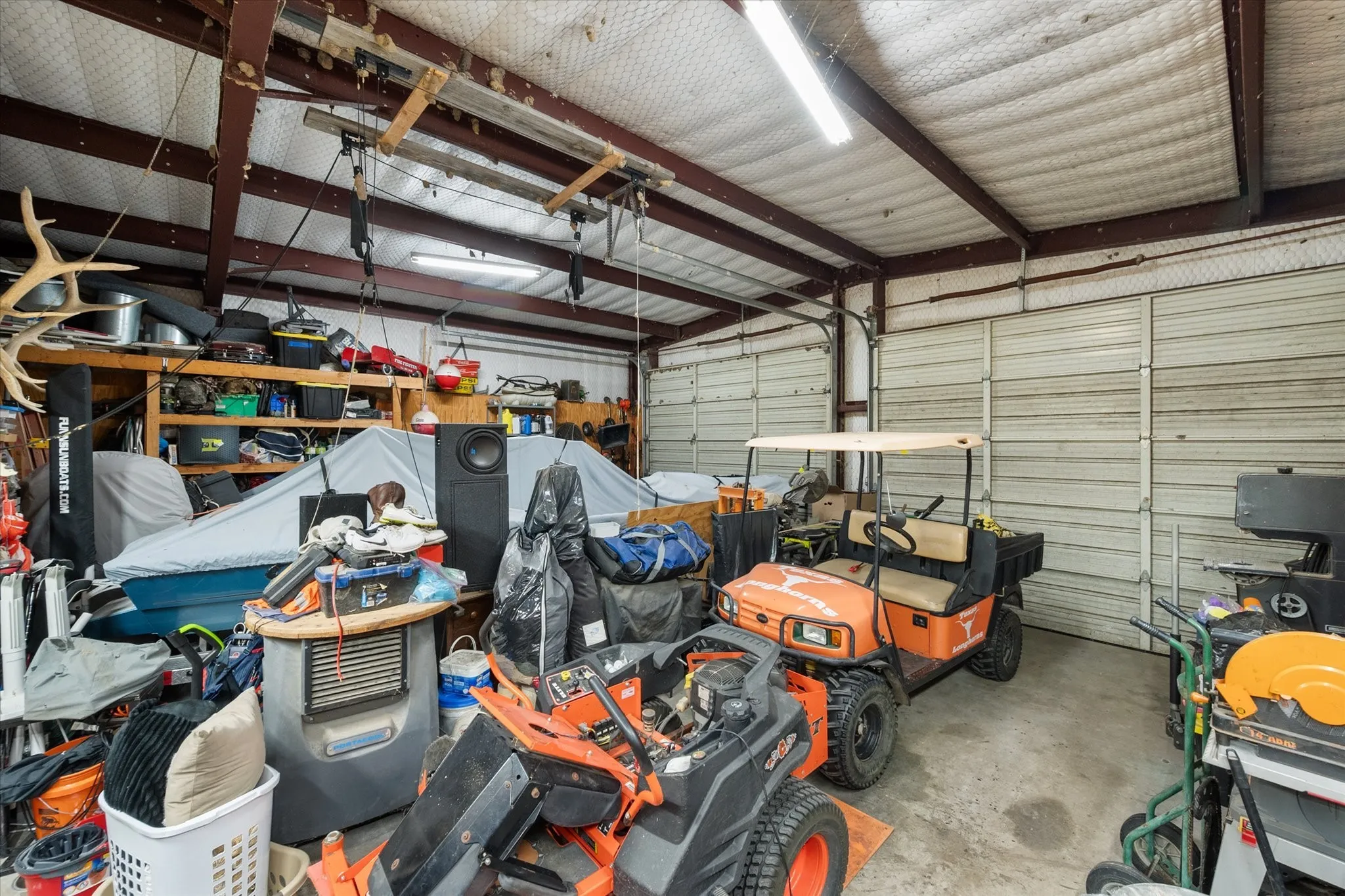 Single Family Residence For Sale in Navarro County , 5827 SE County Road 1095, Corsicana, Texas 75109, 3 Bedroom, 4 Bathroom, 2 Garage spaces, 1,597 Sqft, built in 2005, mls#21404744, Real Estate Agent in Corsicana, Homes For Sale in Navarro county, Homes For Sale in Corsicana, Realtor in Corsicana Texas, Real Estate Brokerage Independent Realty Texas, Luminita Cordes Realtor