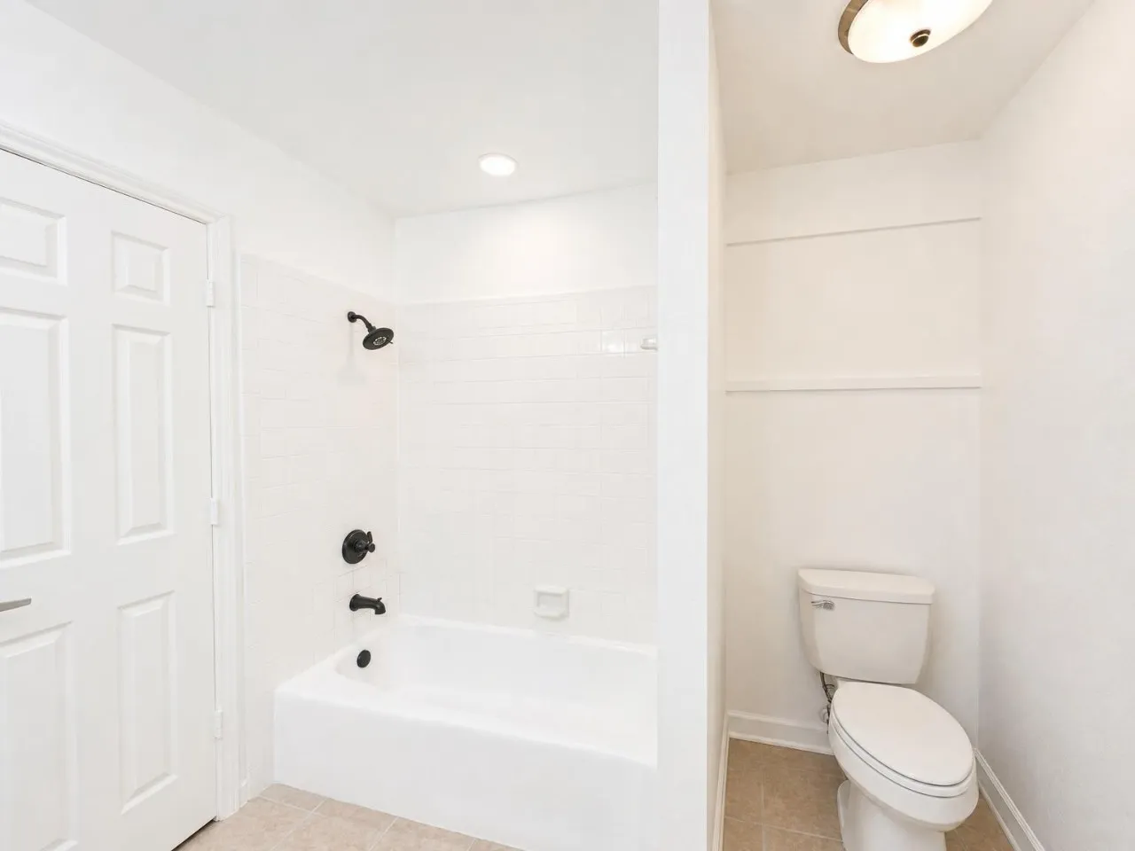 Single Family Residence For Rent in Tarrant County , 70 Legend Road, Benbrook, Texas 76132, 4 Bedroom, 3 Bathroom, 2 Garage spaces, 2,772 Sqft, built in 1985, mls#21407047, Real Estate Agent in Benbrook, Homes For Rent in Tarrant county, Homes For Rent in Benbrook, Realtor in Benbrook Texas, Real Estate Brokerage Independent Realty Texas, Luminita Cordes Realtor