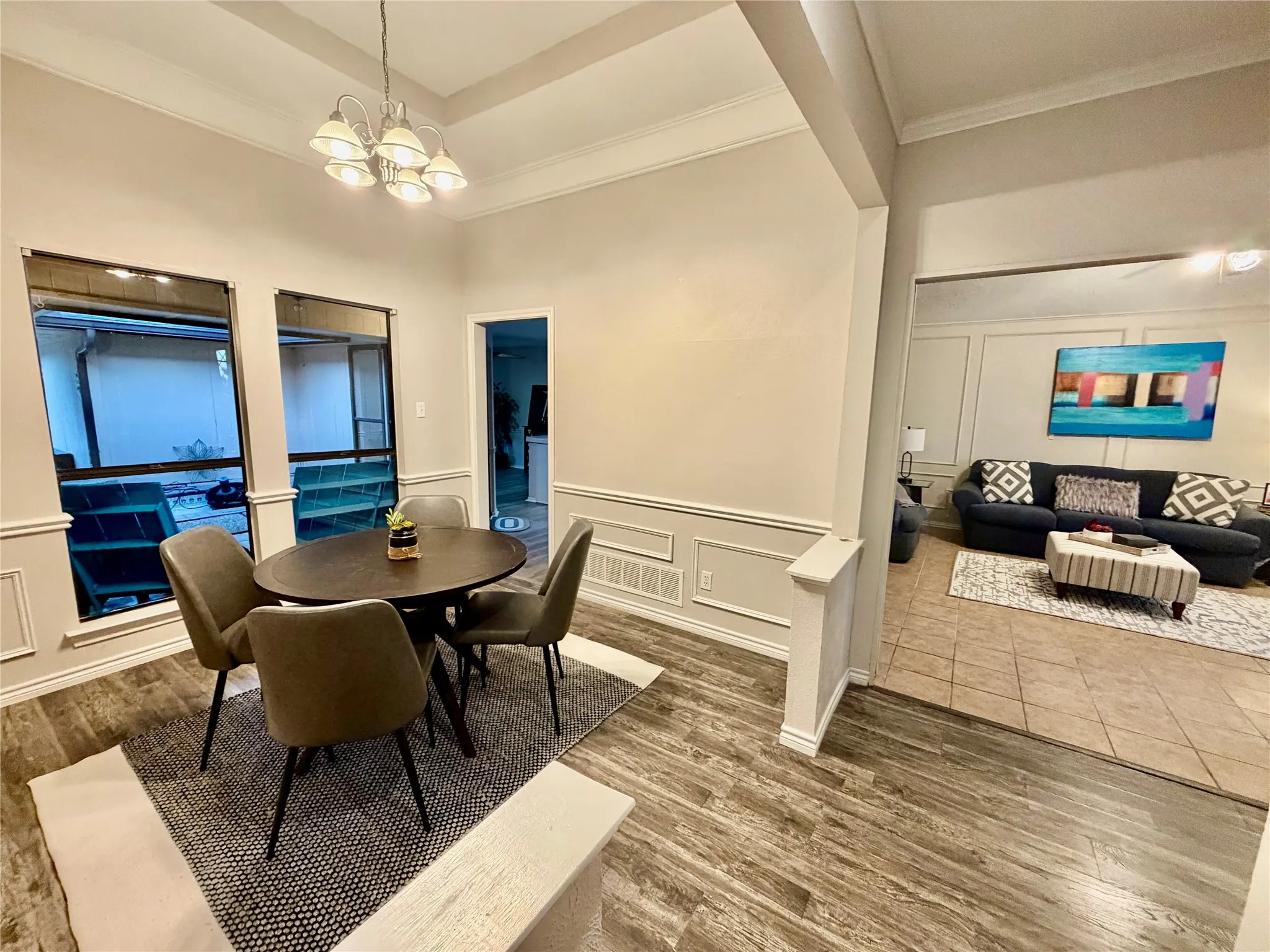 Single Family Residence For Sale in Denton County , 2712 Dali Drive, Dallas, Texas 75287, 3 Bedroom, 2 Bathroom, 2 Garage spaces, 1,557 Sqft, built in 1984, mls#21406434, Real Estate Agent in Dallas, Homes For Sale in Denton county, Homes For Sale in Dallas, Realtor in Dallas Texas, Real Estate Brokerage Independent Realty Texas, Luminita Cordes Realtor