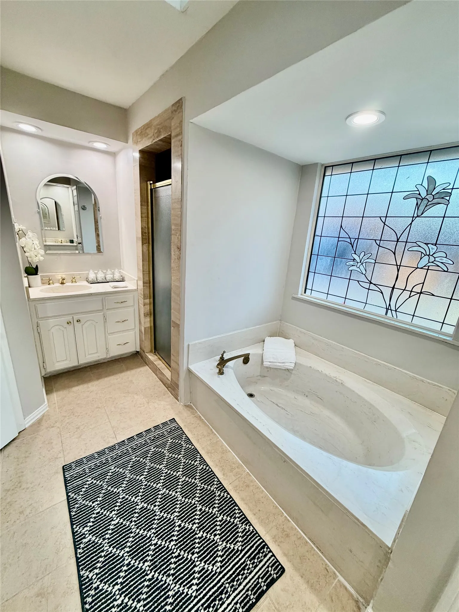 Single Family Residence For Sale in Denton County , 2712 Dali Drive, Dallas, Texas 75287, 3 Bedroom, 2 Bathroom, 2 Garage spaces, 1,557 Sqft, built in 1984, mls#21406434, Real Estate Agent in Dallas, Homes For Sale in Denton county, Homes For Sale in Dallas, Realtor in Dallas Texas, Real Estate Brokerage Independent Realty Texas, Luminita Cordes Realtor