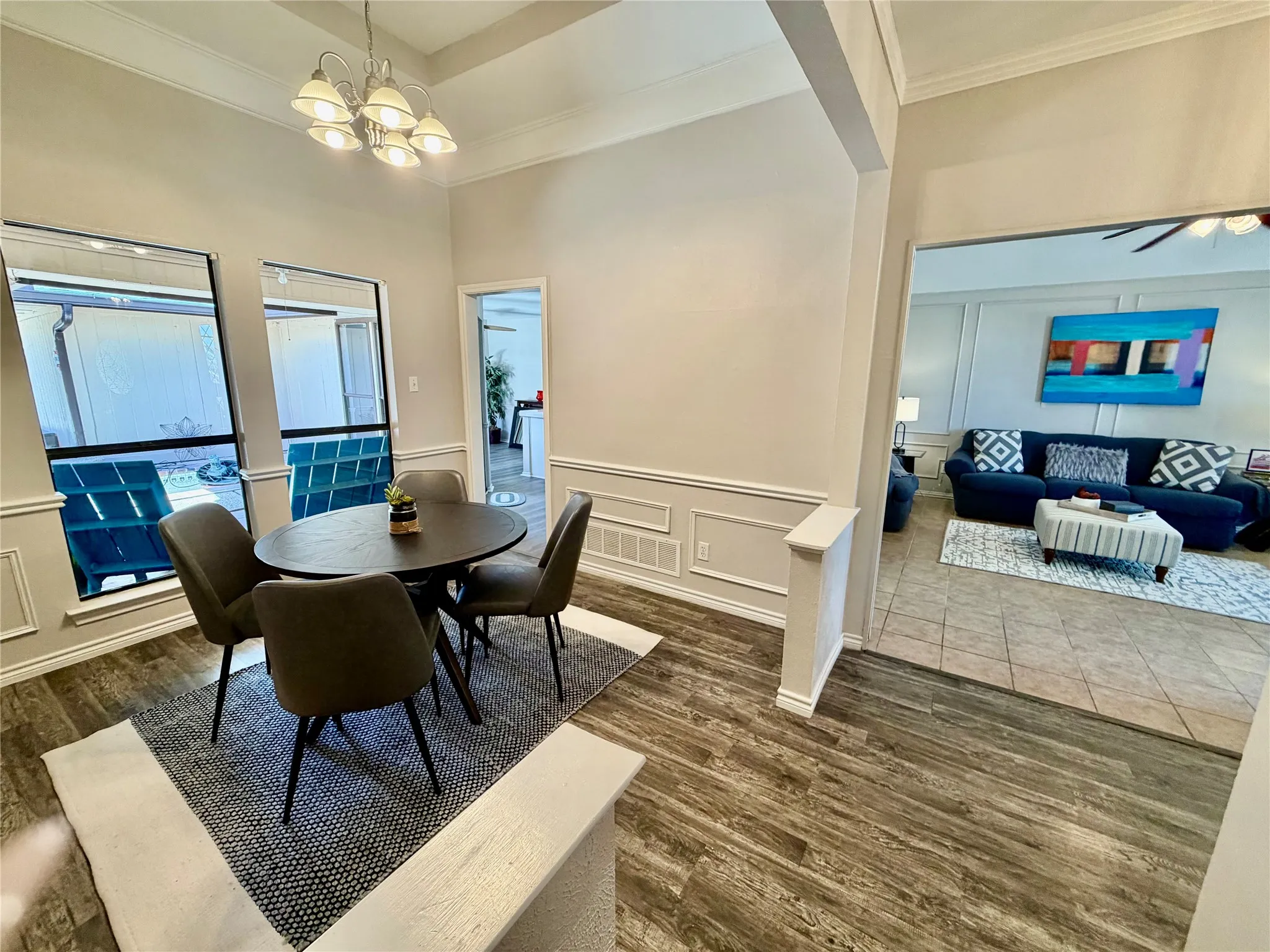Single Family Residence For Sale in Denton County , 2712 Dali Drive, Dallas, Texas 75287, 3 Bedroom, 2 Bathroom, 2 Garage spaces, 1,557 Sqft, built in 1984, mls#21406434, Real Estate Agent in Dallas, Homes For Sale in Denton county, Homes For Sale in Dallas, Realtor in Dallas Texas, Real Estate Brokerage Independent Realty Texas, Luminita Cordes Realtor