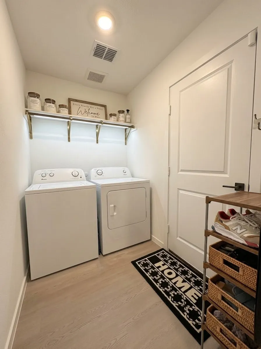 Single Family Residence For Rent in Collin County , 3064 Ashbrook Lane, Anna, Texas 75409, 3 Bedroom, 2 Bathroom, 2 Garage spaces, 1,325 Sqft, built in 2024, mls#21406712, Real Estate Agent in Anna, Homes For Rent in Collin county, Homes For Rent in Anna, Realtor in Anna Texas, Real Estate Brokerage Independent Realty Texas, Luminita Cordes Realtor