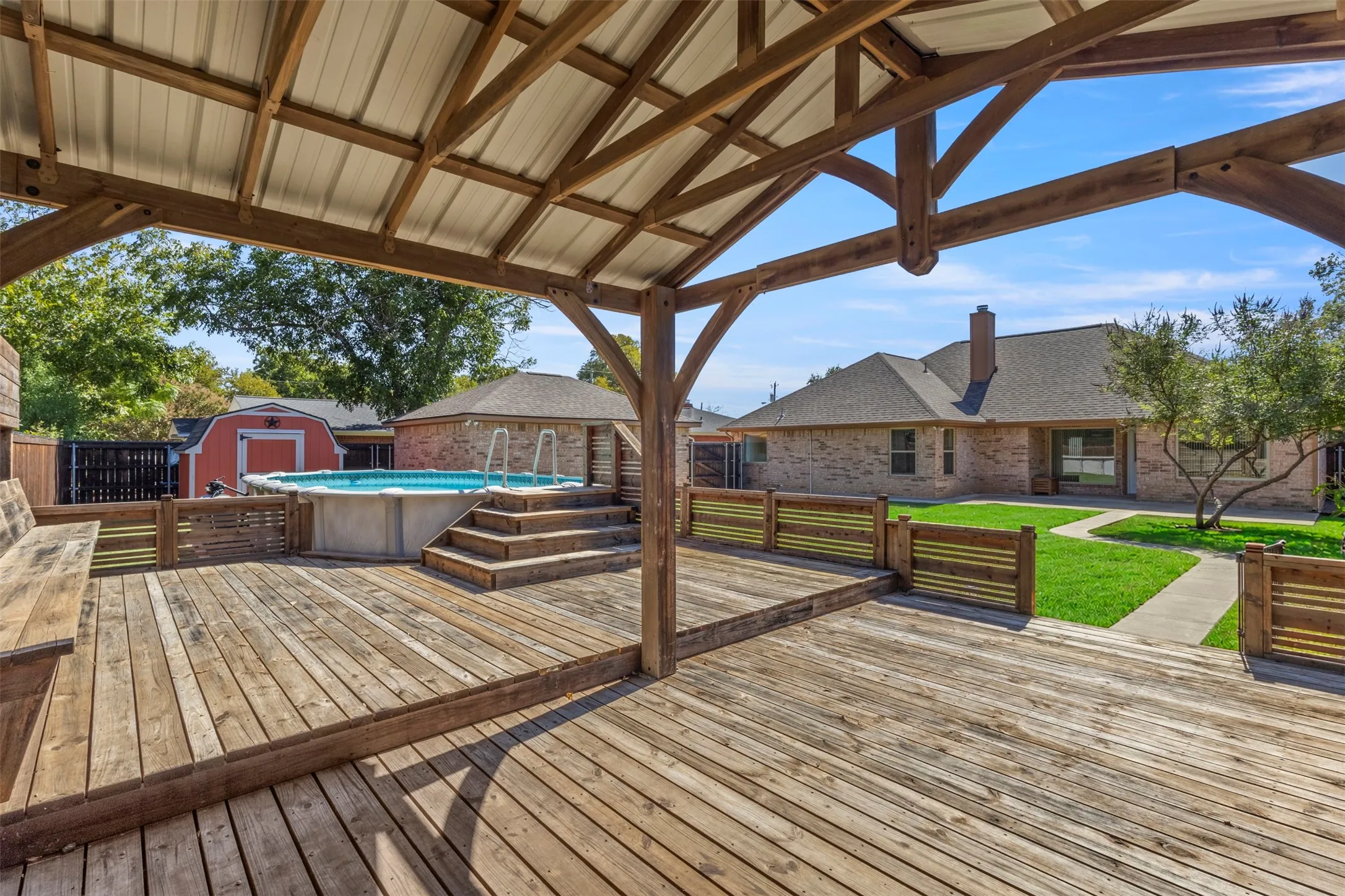 Single Family Residence For Sale in Tarrant County , 7713 Buck Street, North Richland Hills, Texas 76182, 4 Bedroom, 2 Bathroom, 4 Garage spaces, 1,958 Sqft, built in 2005, mls#21405805, Real Estate Agent in North Richland Hills, Homes For Sale in Tarrant county, Homes For Sale in North Richland Hills, Realtor in North Richland Hills Texas, Real Estate Brokerage Independent Realty Texas, Luminita Cordes Realtor