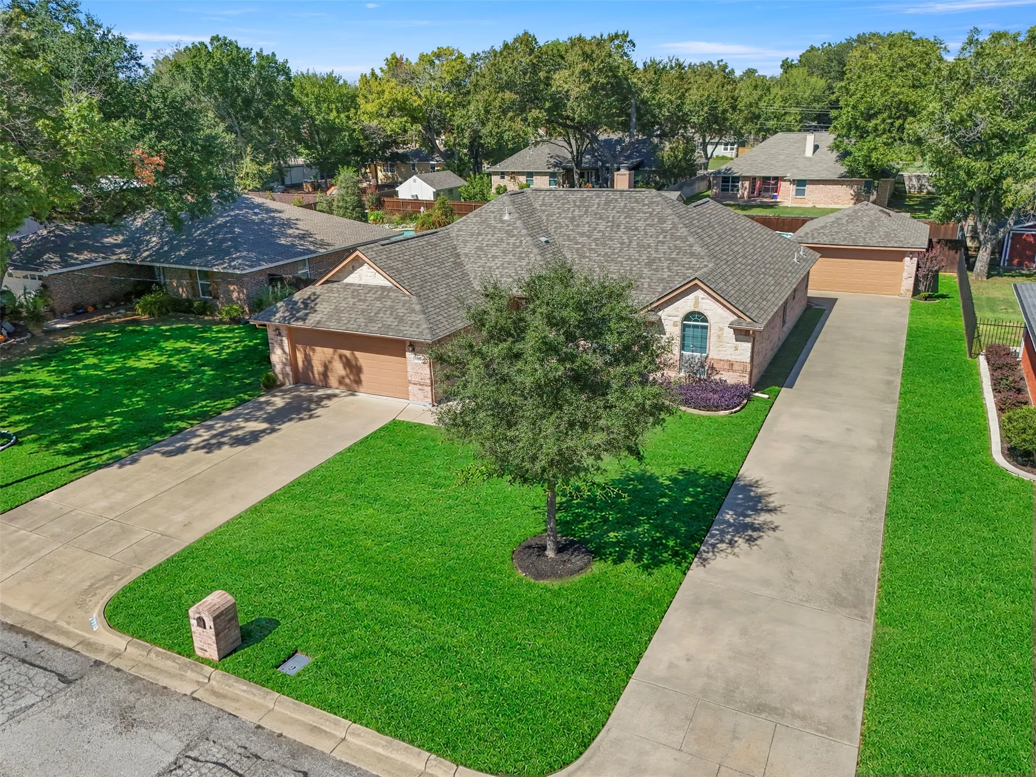 Single Family Residence For Sale