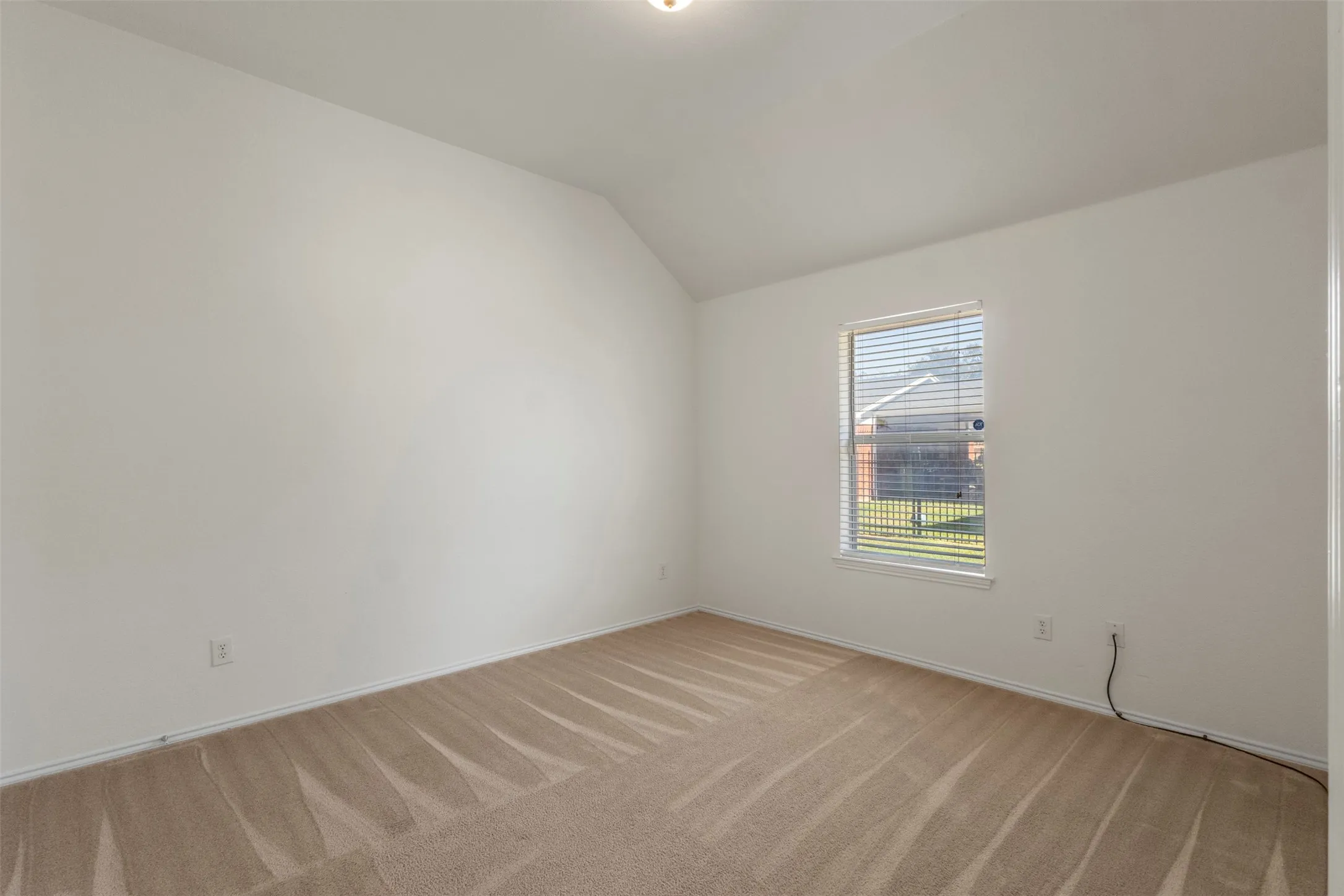 Single Family Residence For Sale in Tarrant County , 7713 Buck Street, North Richland Hills, Texas 76182, 4 Bedroom, 2 Bathroom, 4 Garage spaces, 1,958 Sqft, built in 2005, mls#21405805, Real Estate Agent in North Richland Hills, Homes For Sale in Tarrant county, Homes For Sale in North Richland Hills, Realtor in North Richland Hills Texas, Real Estate Brokerage Independent Realty Texas, Luminita Cordes Realtor