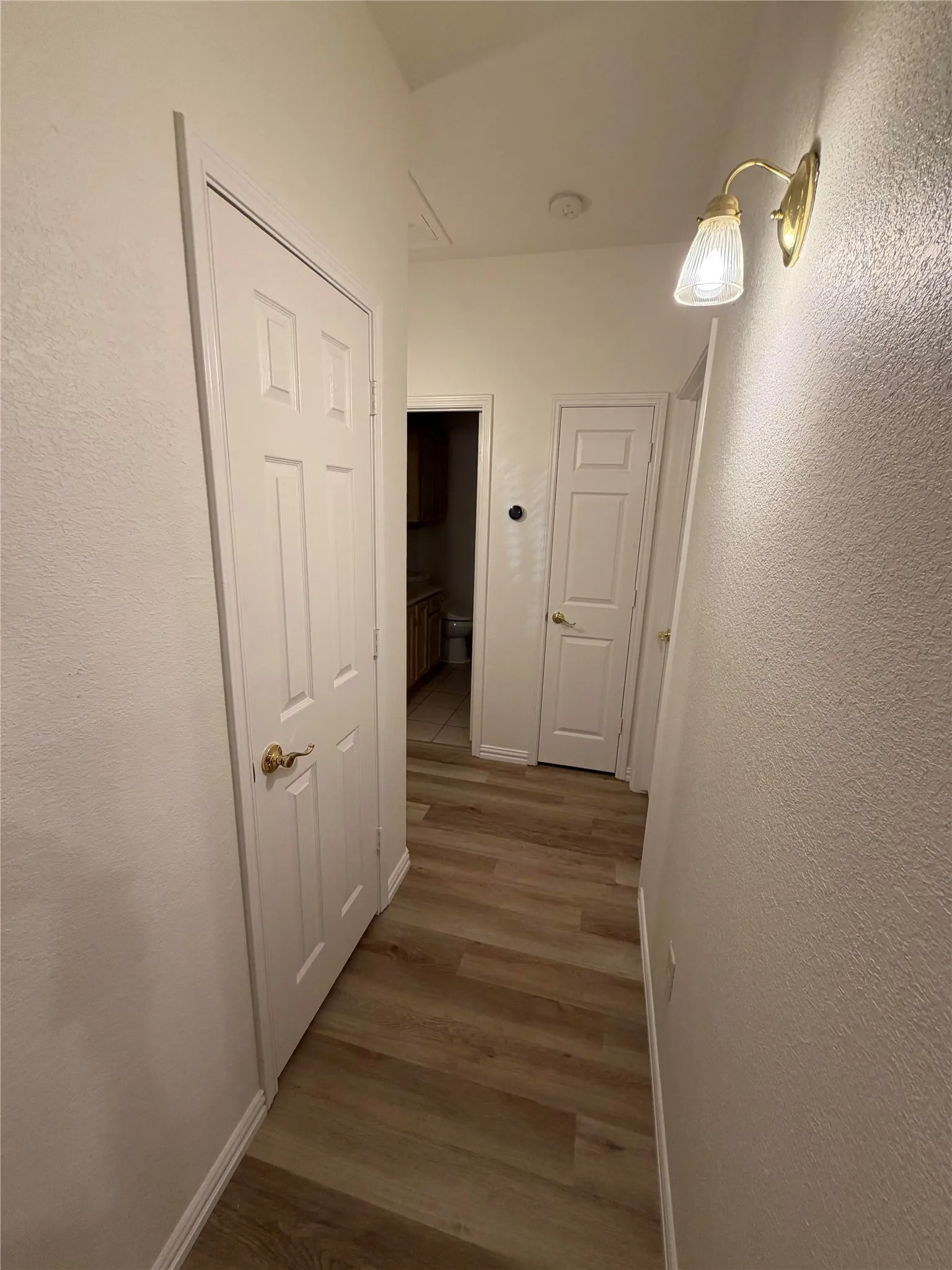 Single Family Residence For Sale in Tarrant County , 2117 Shorthorn Trail, Crowley, Texas 76036, 4 Bedroom, 3 Bathroom, 6 Garage spaces, 2,623 Sqft, built in 2002, mls#21407076, Real Estate Agent in Crowley, Homes For Sale in Tarrant county, Homes For Sale in Crowley, Realtor in Crowley Texas, Real Estate Brokerage Independent Realty Texas, Luminita Cordes Realtor